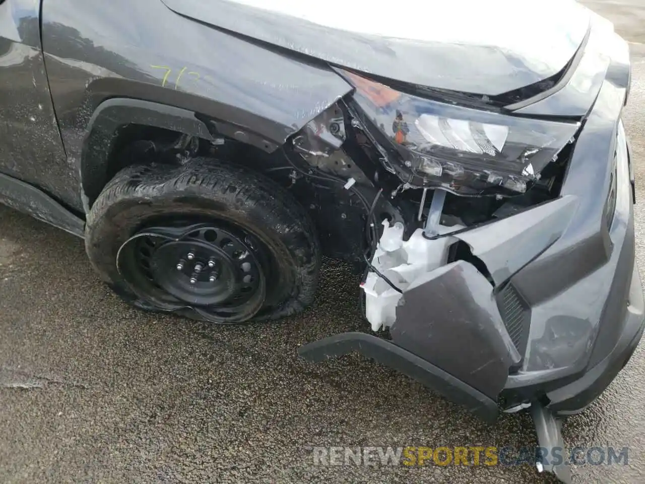 9 Photograph of a damaged car 2T3F1RFV0MC249481 TOYOTA RAV4 2021