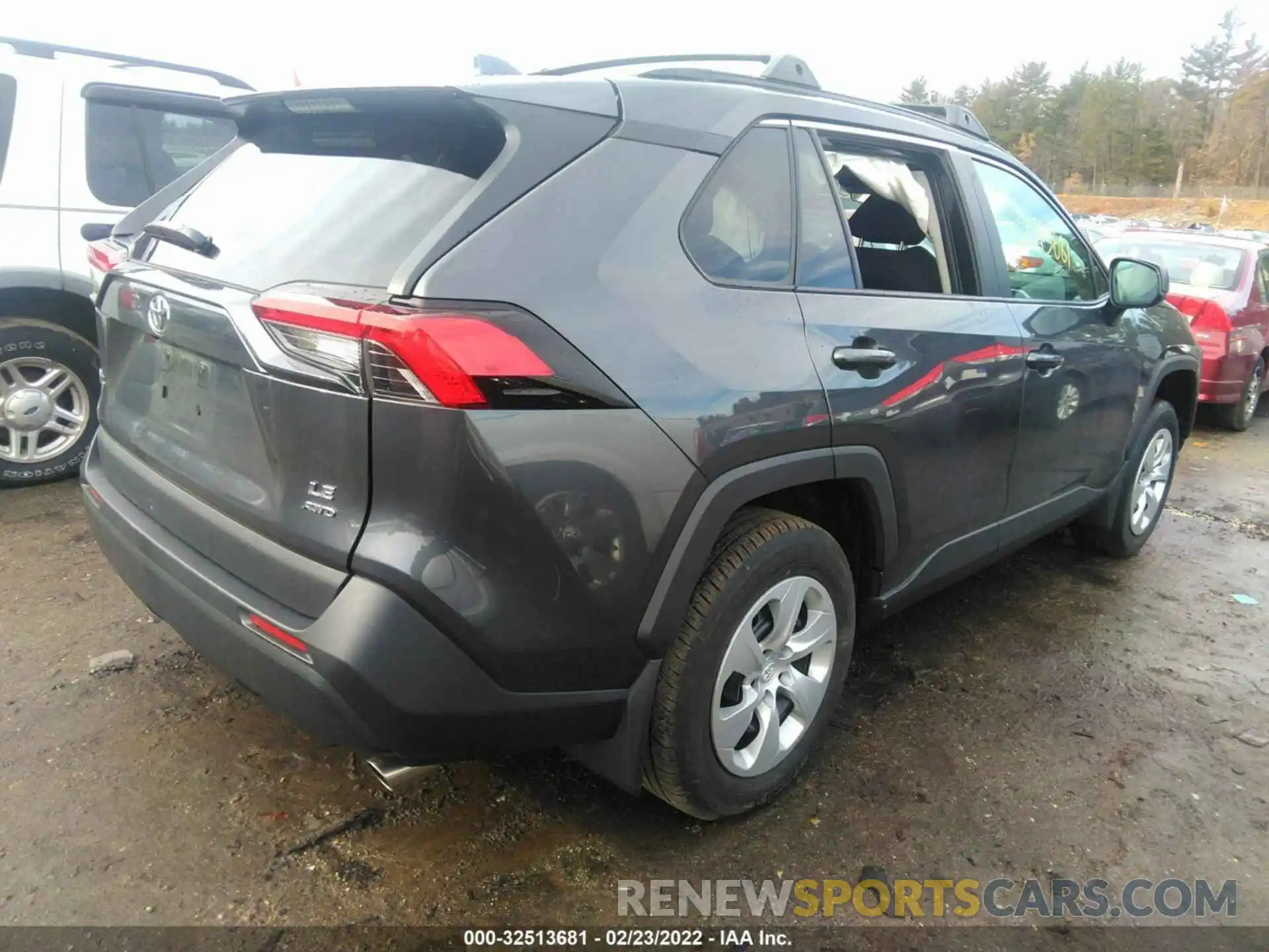 4 Photograph of a damaged car 2T3F1RFV0MW142509 TOYOTA RAV4 2021