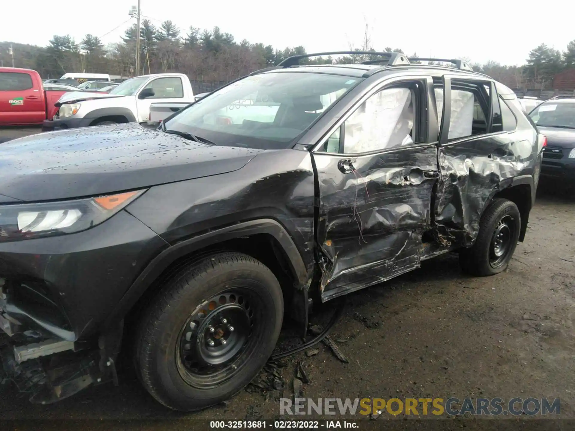 6 Photograph of a damaged car 2T3F1RFV0MW142509 TOYOTA RAV4 2021