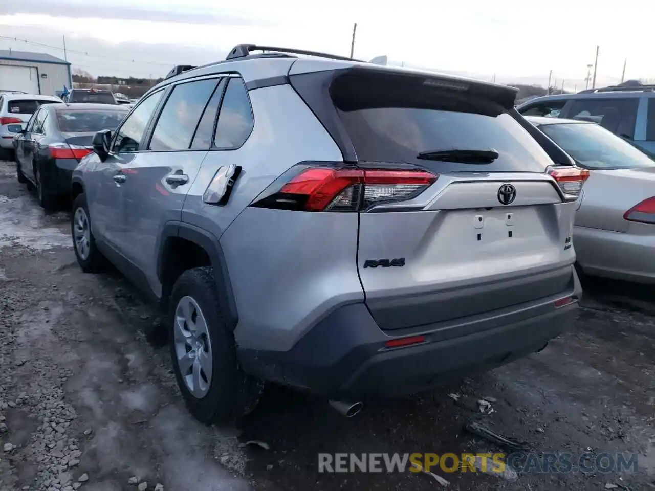 3 Photograph of a damaged car 2T3F1RFV0MW179494 TOYOTA RAV4 2021