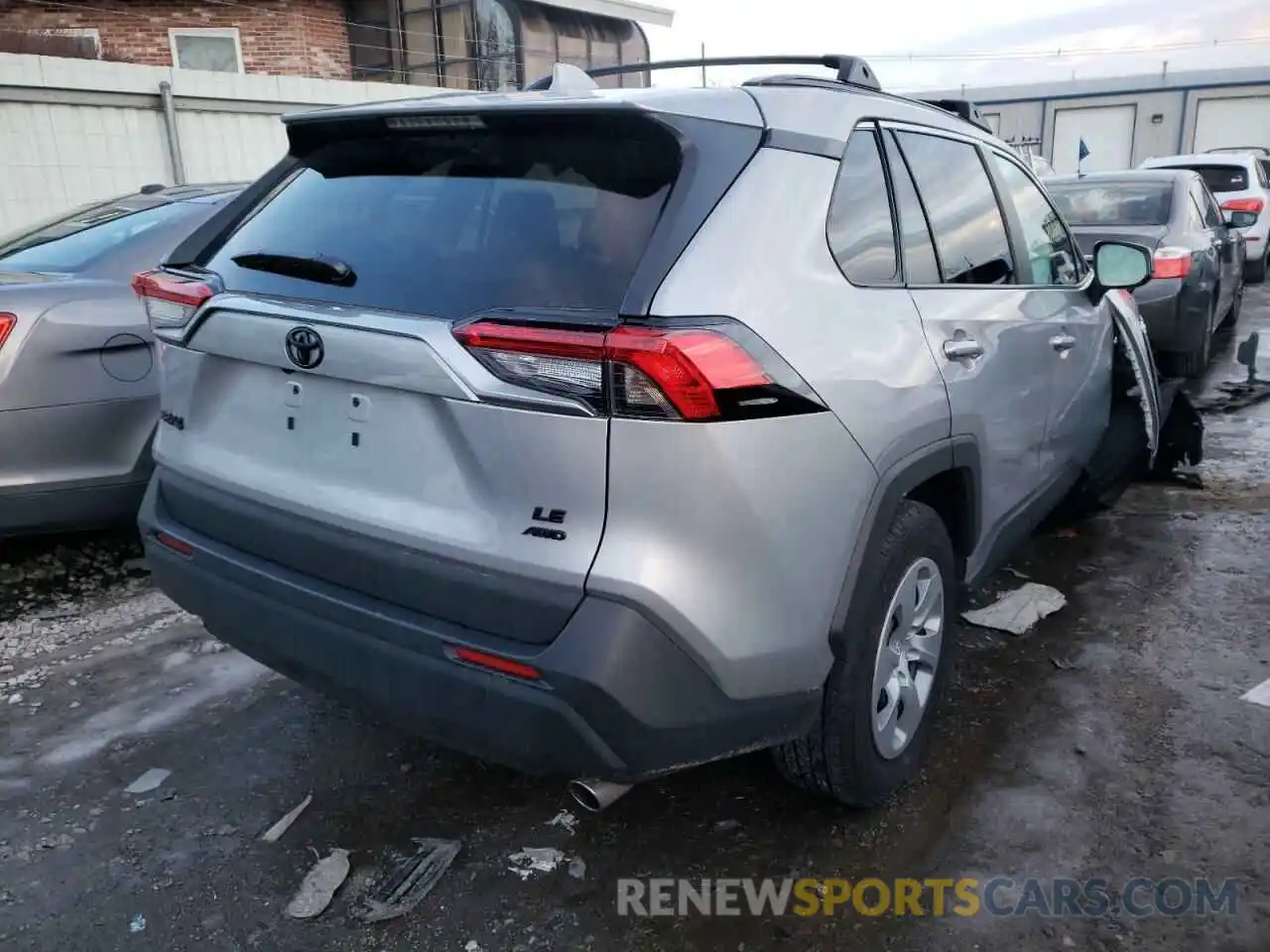 4 Photograph of a damaged car 2T3F1RFV0MW179494 TOYOTA RAV4 2021