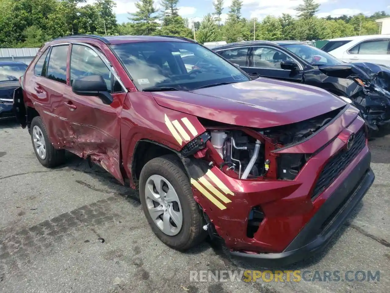 1 Photograph of a damaged car 2T3F1RFV0MW190107 TOYOTA RAV4 2021