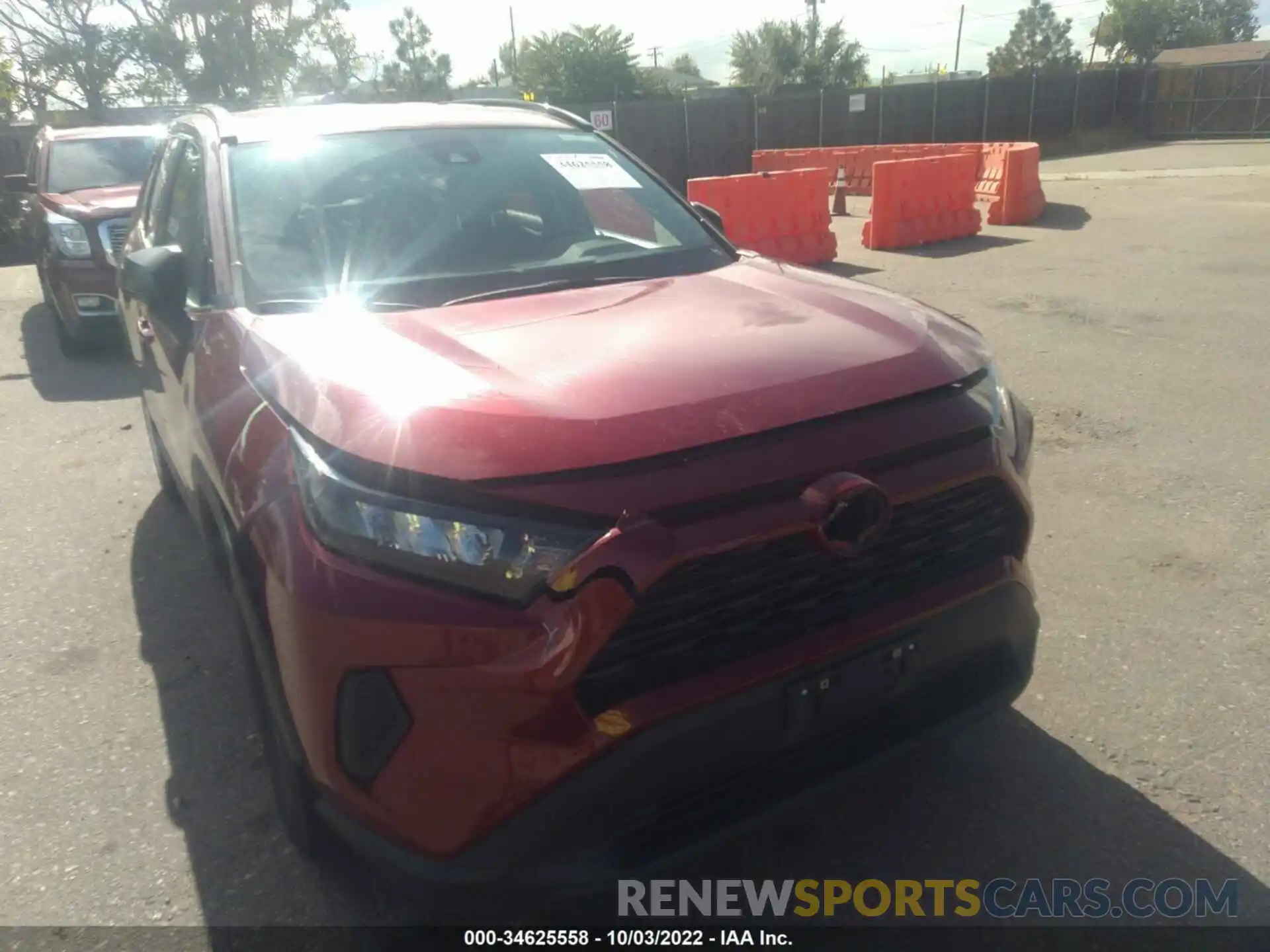 6 Photograph of a damaged car 2T3F1RFV0MW201056 TOYOTA RAV4 2021