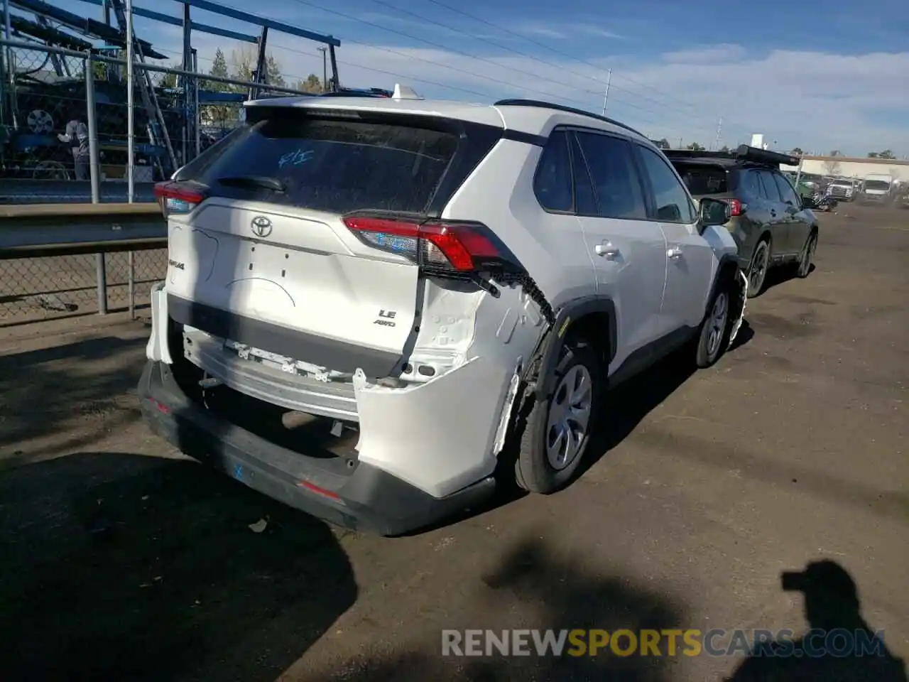 4 Photograph of a damaged car 2T3F1RFV1MC181501 TOYOTA RAV4 2021