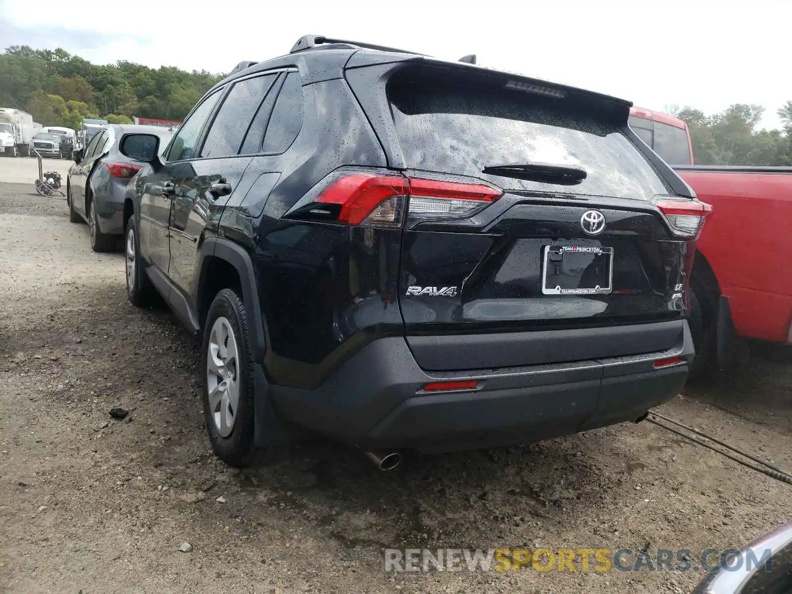 3 Photograph of a damaged car 2T3F1RFV1MC203948 TOYOTA RAV4 2021