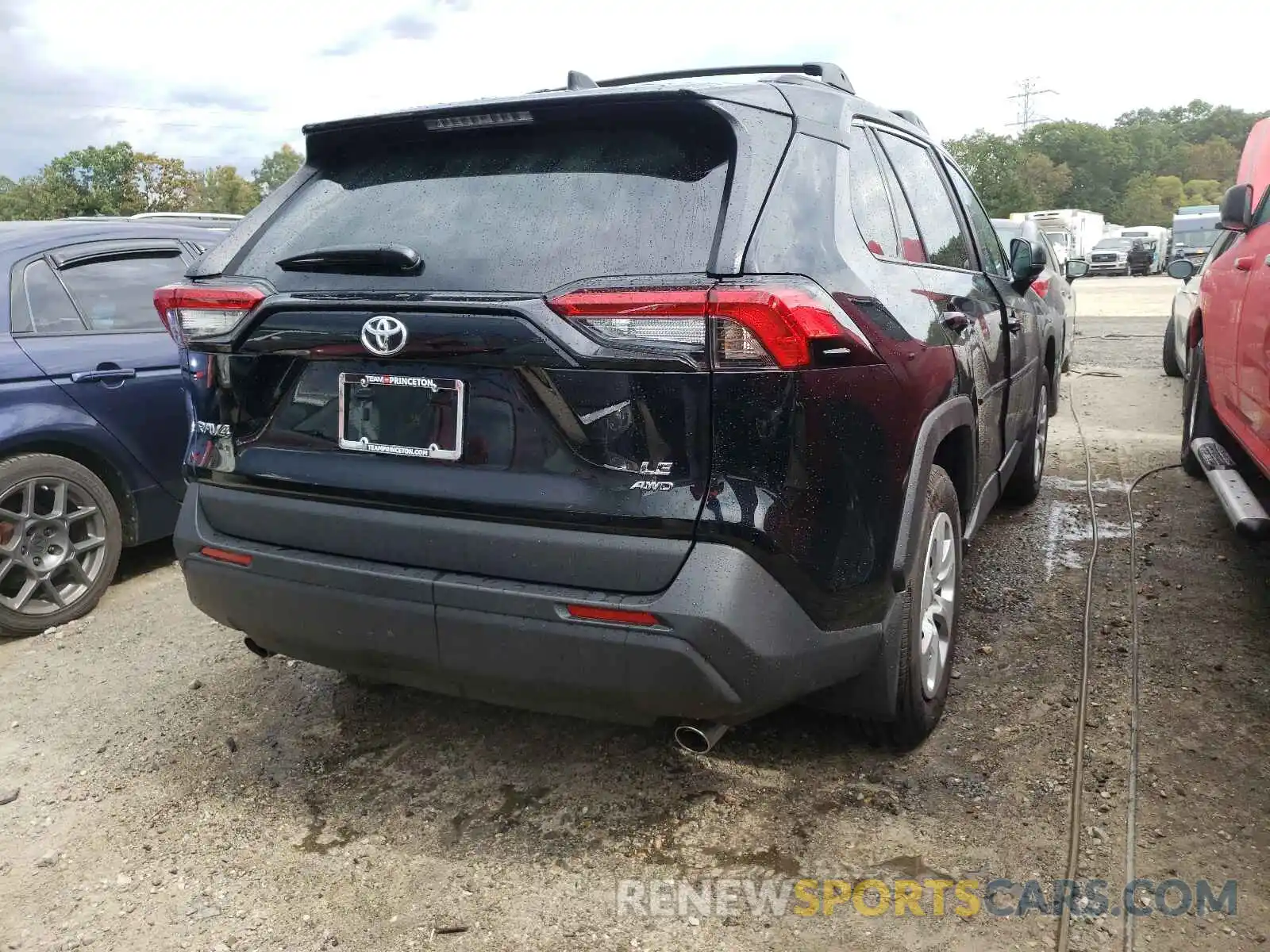 4 Photograph of a damaged car 2T3F1RFV1MC203948 TOYOTA RAV4 2021