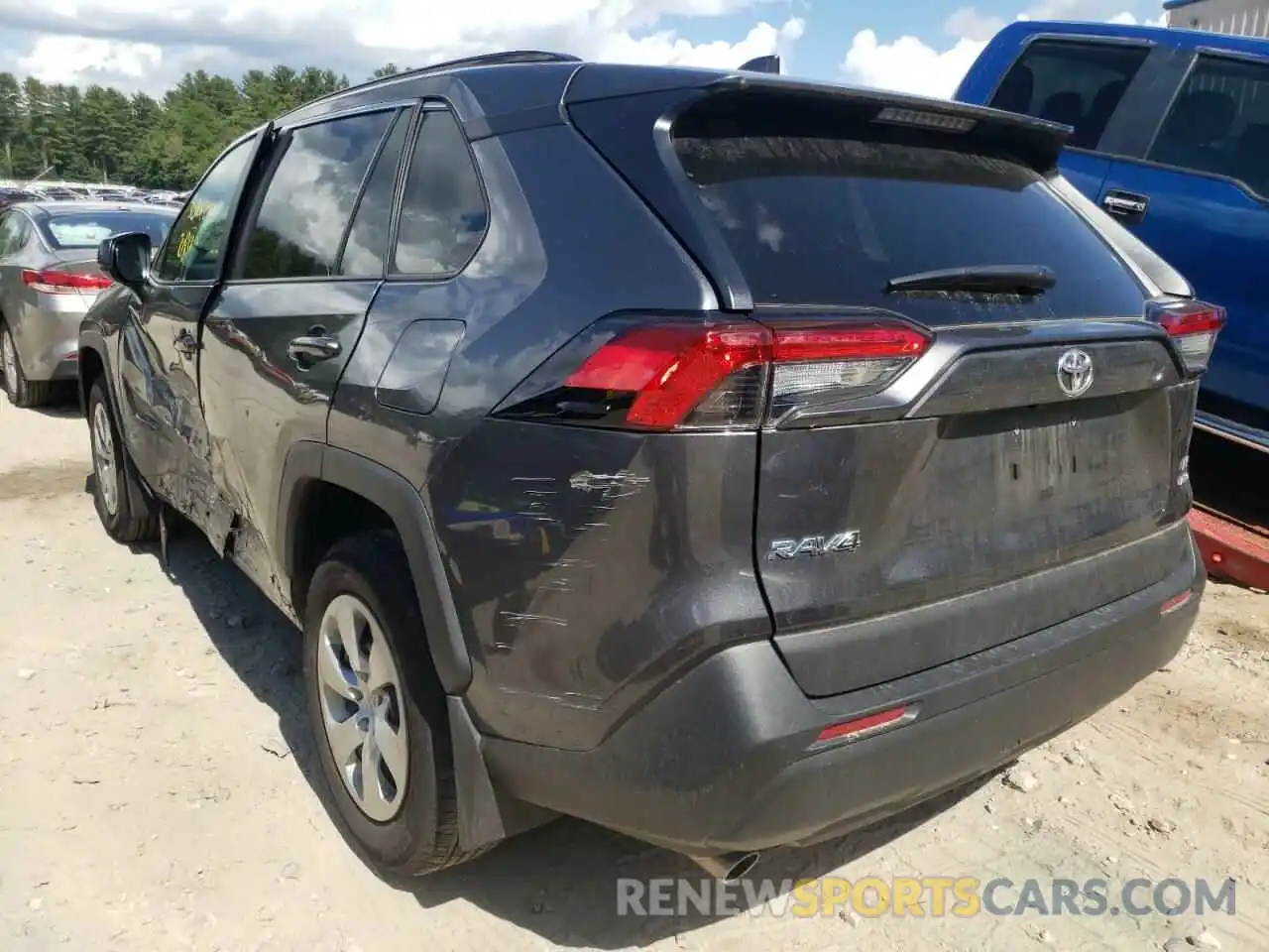 3 Photograph of a damaged car 2T3F1RFV1MC206123 TOYOTA RAV4 2021