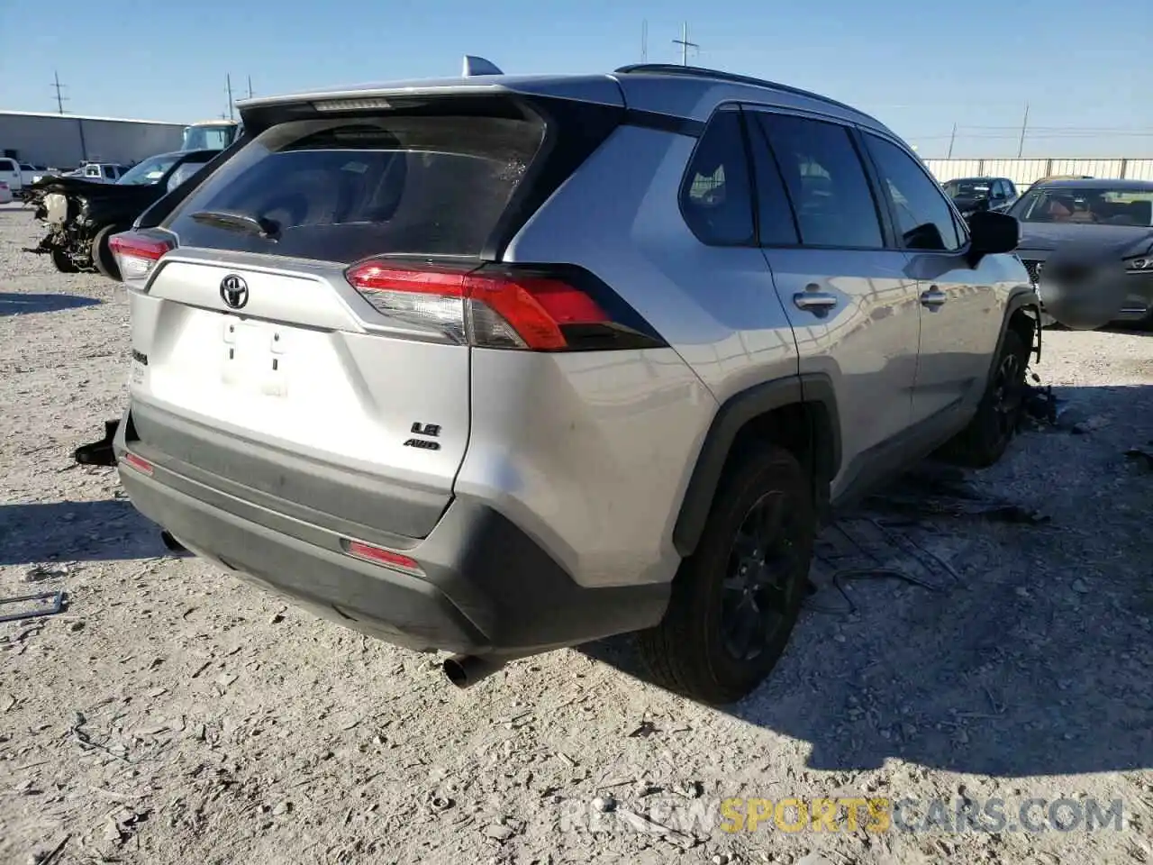 4 Photograph of a damaged car 2T3F1RFV1MC208230 TOYOTA RAV4 2021