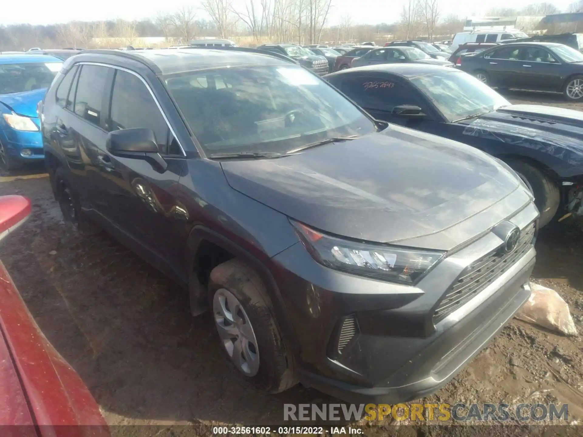 1 Photograph of a damaged car 2T3F1RFV1MC218224 TOYOTA RAV4 2021