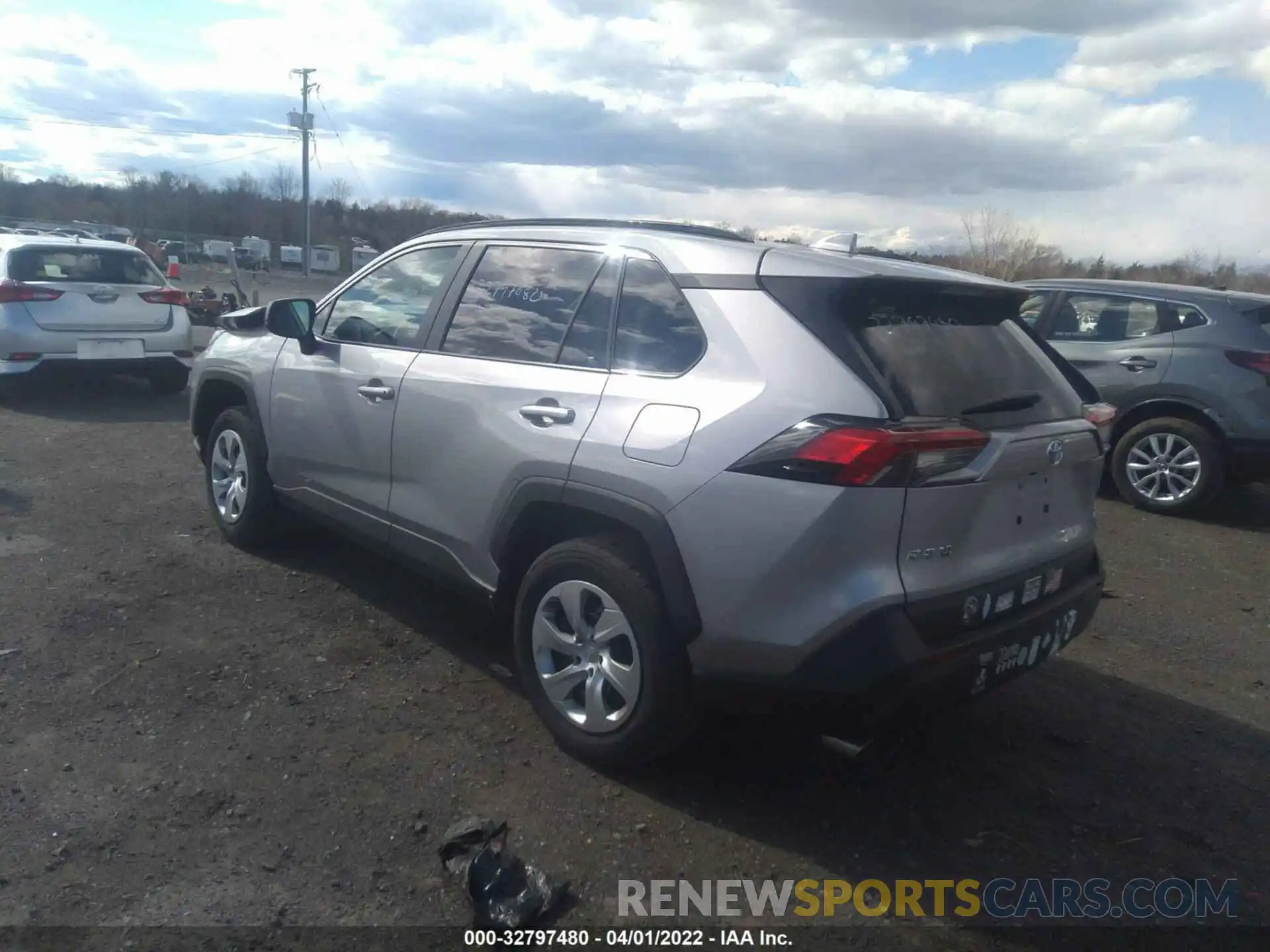 3 Photograph of a damaged car 2T3F1RFV1MC218417 TOYOTA RAV4 2021