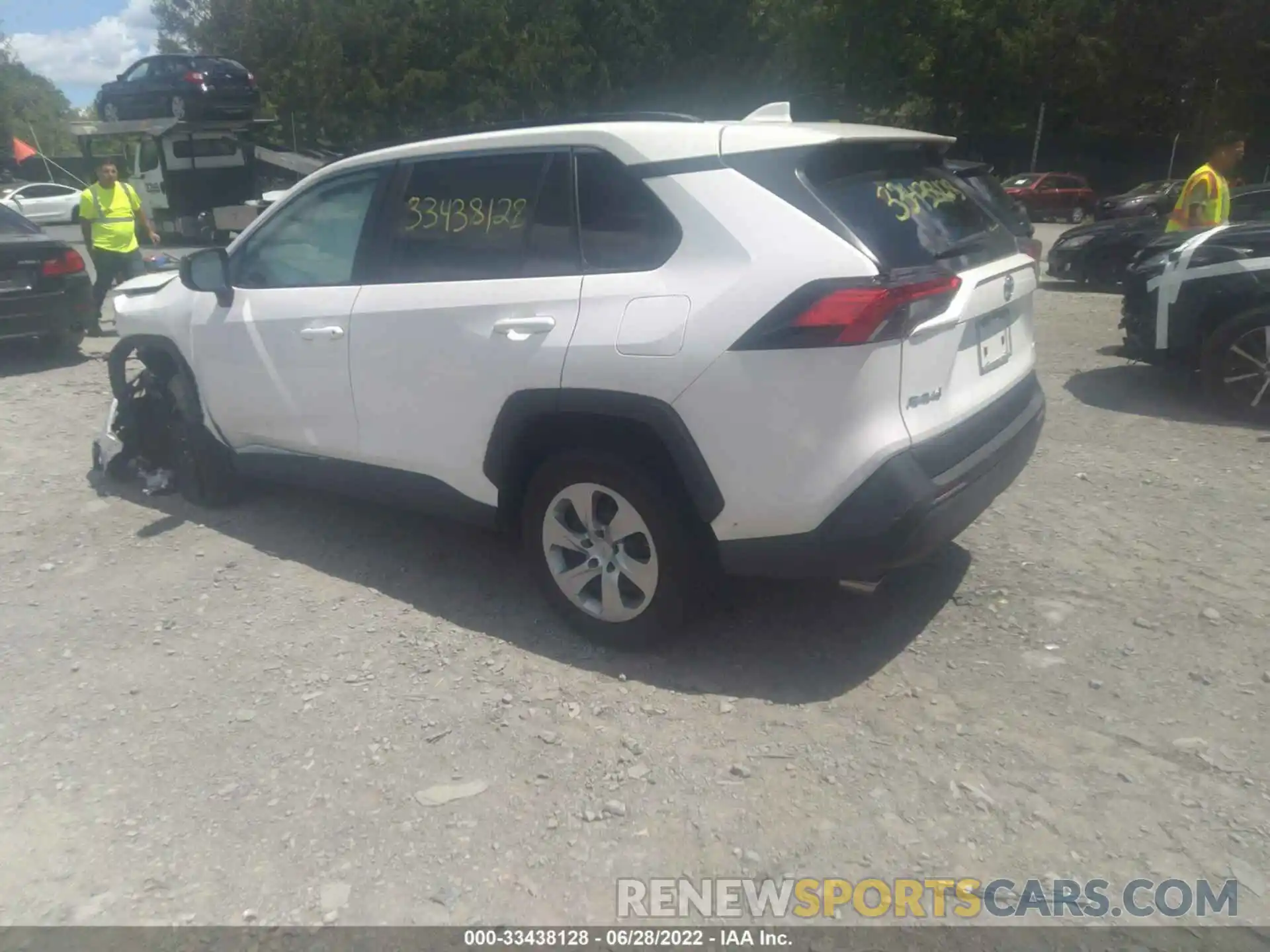 3 Photograph of a damaged car 2T3F1RFV1MC246525 TOYOTA RAV4 2021