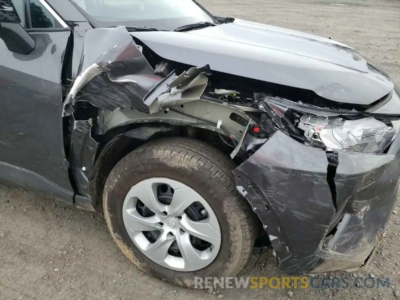 9 Photograph of a damaged car 2T3F1RFV1MC253121 TOYOTA RAV4 2021