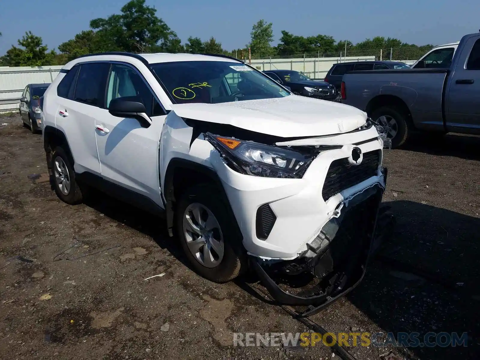 1 Photograph of a damaged car 2T3F1RFV1MW144320 TOYOTA RAV4 2021