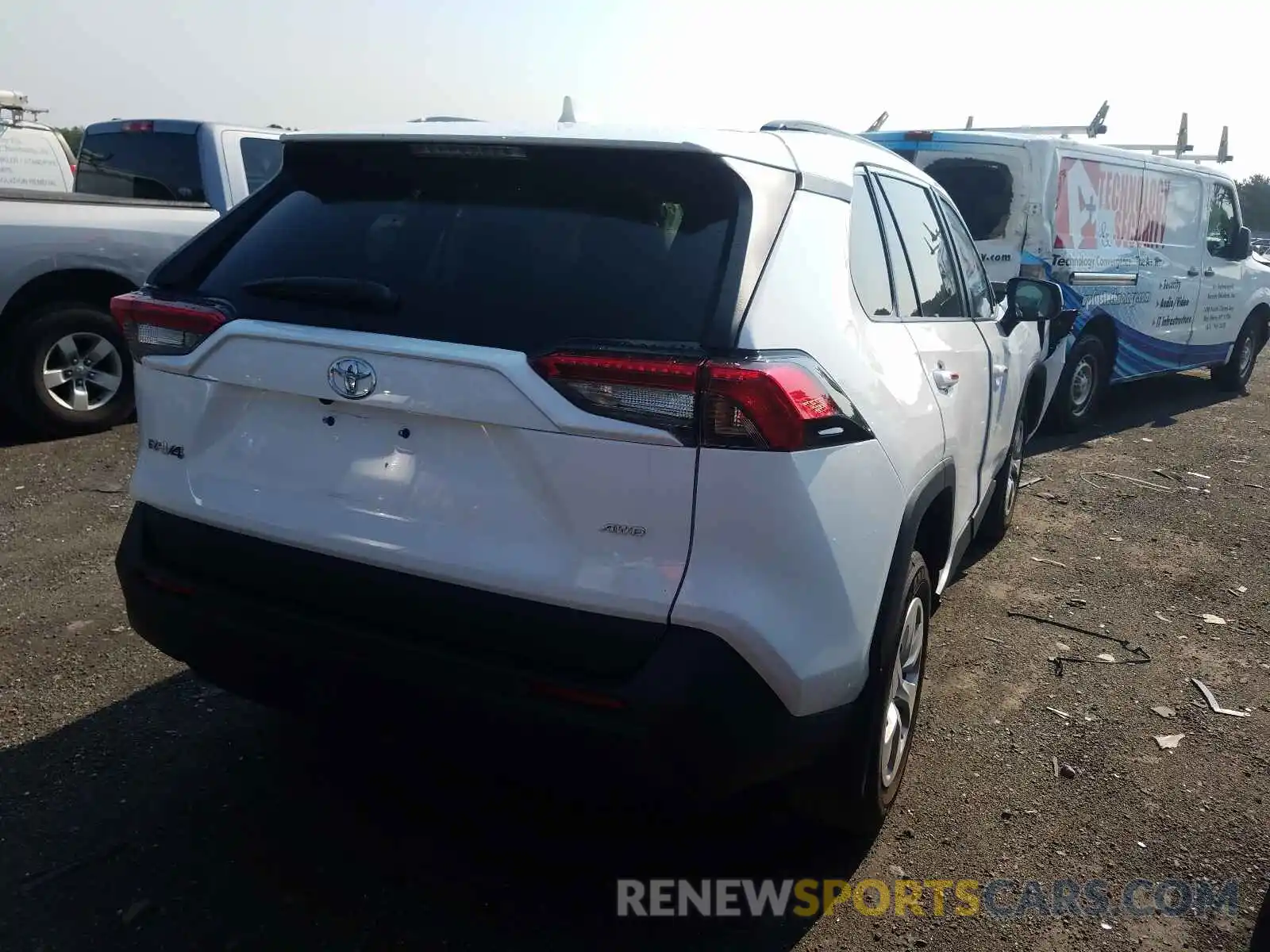 4 Photograph of a damaged car 2T3F1RFV1MW144320 TOYOTA RAV4 2021