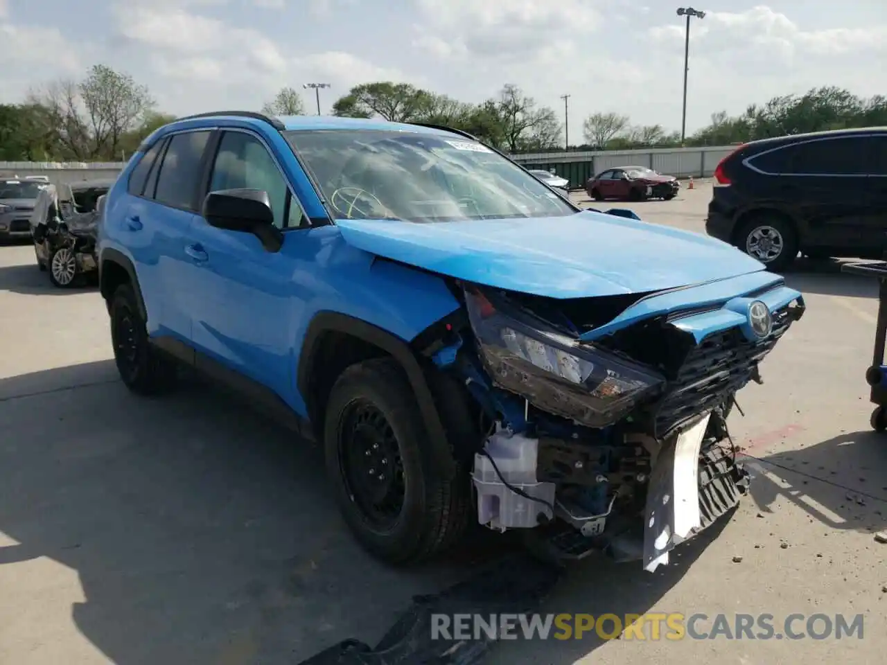 1 Photograph of a damaged car 2T3F1RFV1MW144396 TOYOTA RAV4 2021