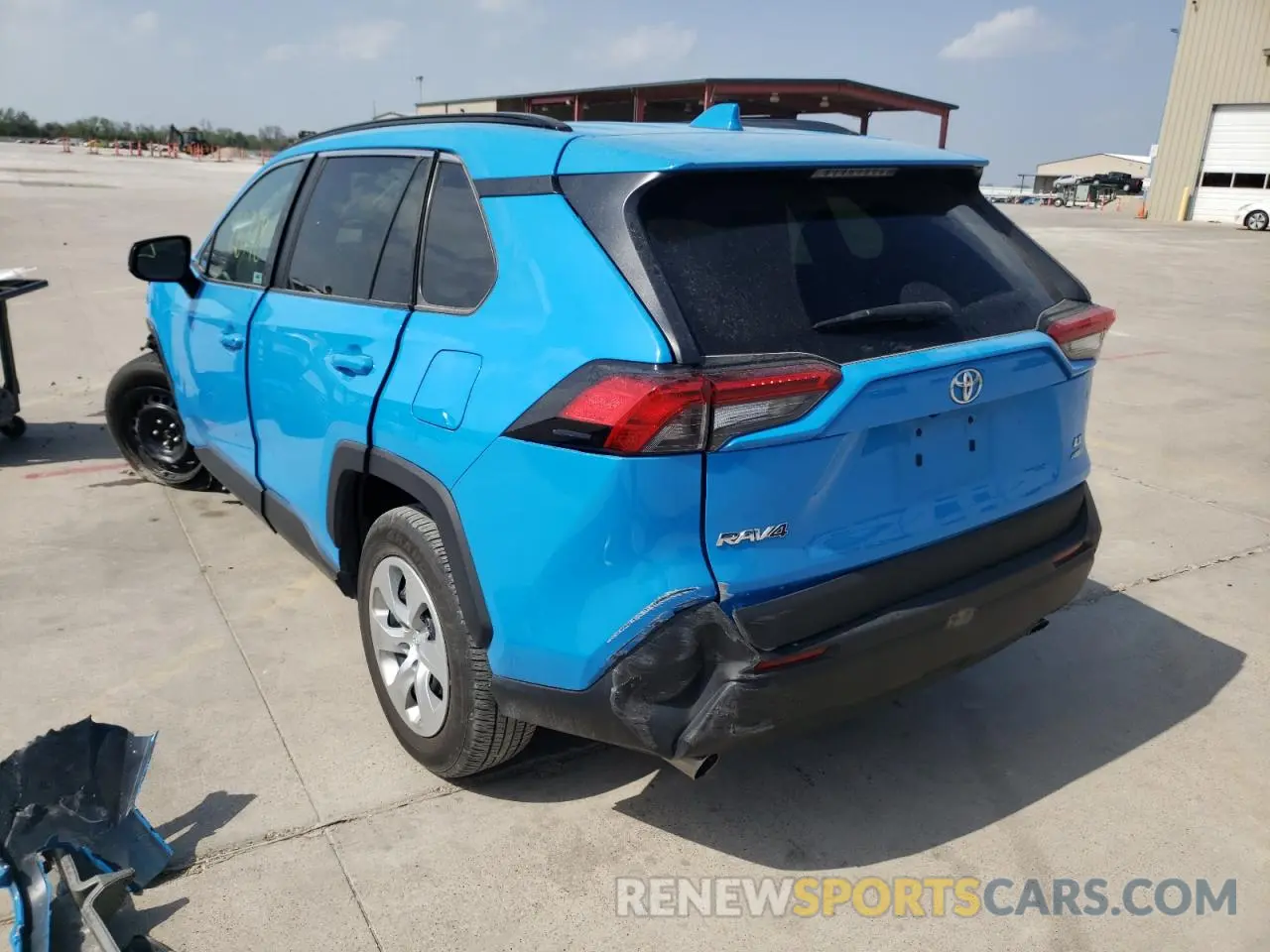 3 Photograph of a damaged car 2T3F1RFV1MW144396 TOYOTA RAV4 2021