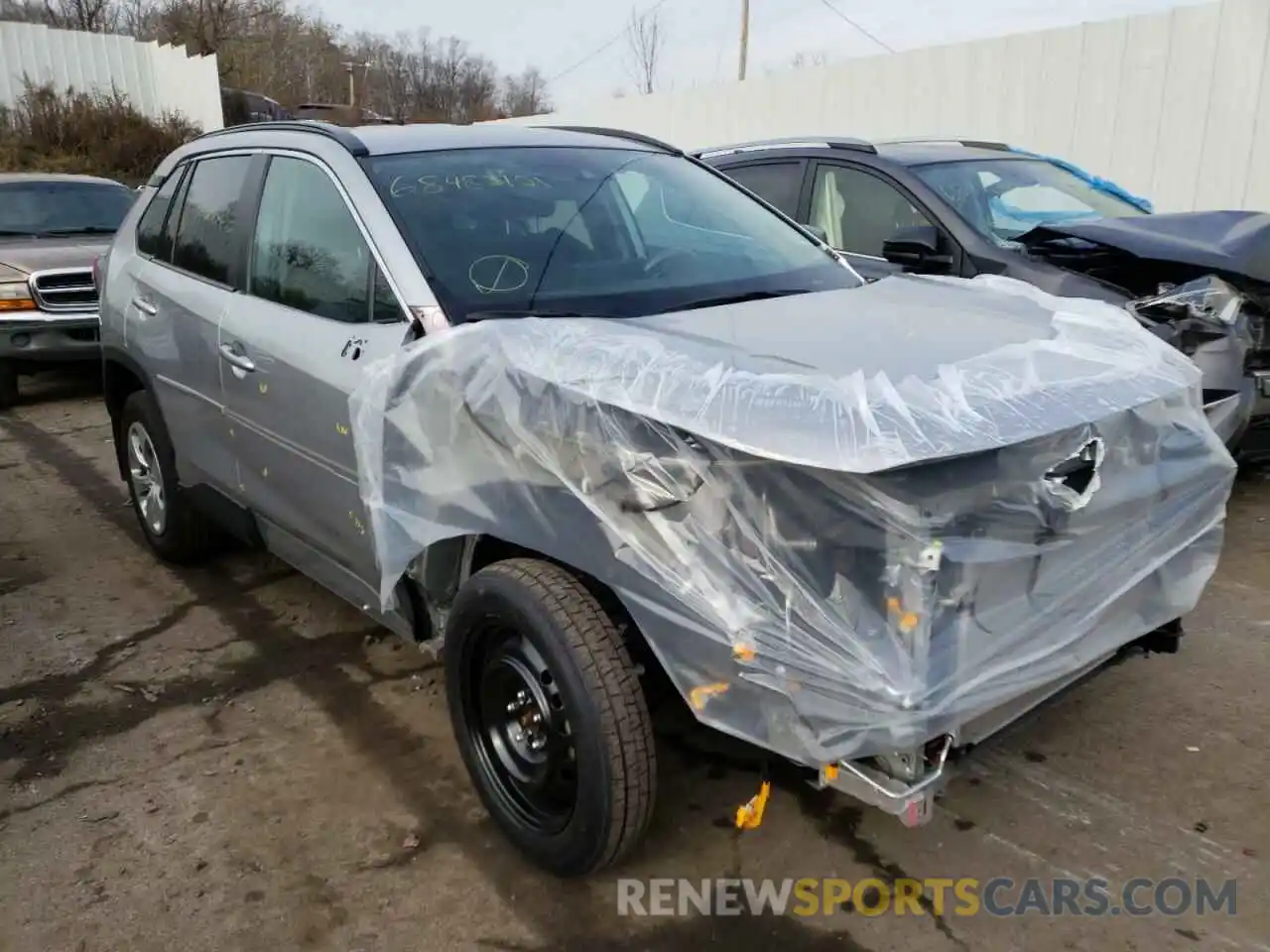 1 Photograph of a damaged car 2T3F1RFV1MW176443 TOYOTA RAV4 2021