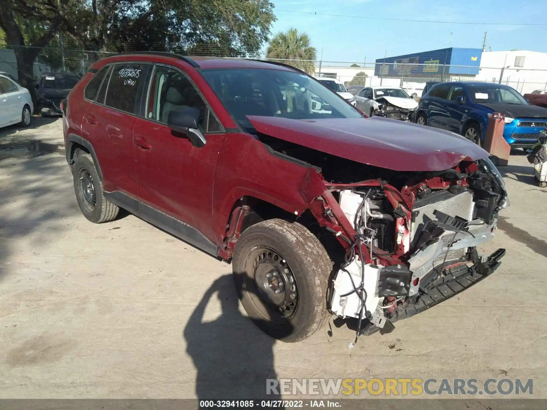 1 Photograph of a damaged car 2T3F1RFV1MW185109 TOYOTA RAV4 2021