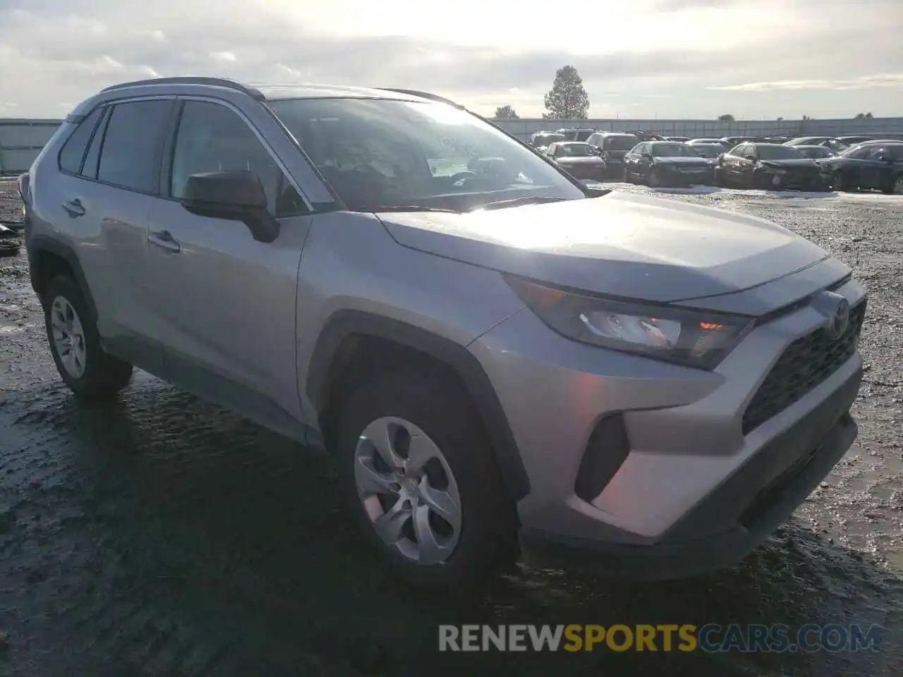 1 Photograph of a damaged car 2T3F1RFV1MW185921 TOYOTA RAV4 2021