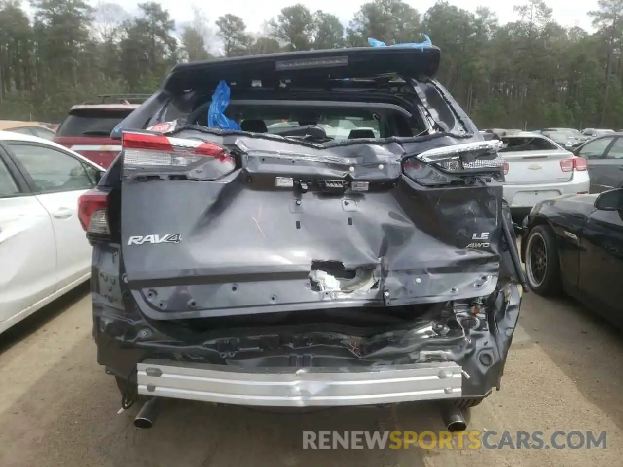 9 Photograph of a damaged car 2T3F1RFV1MW192397 TOYOTA RAV4 2021