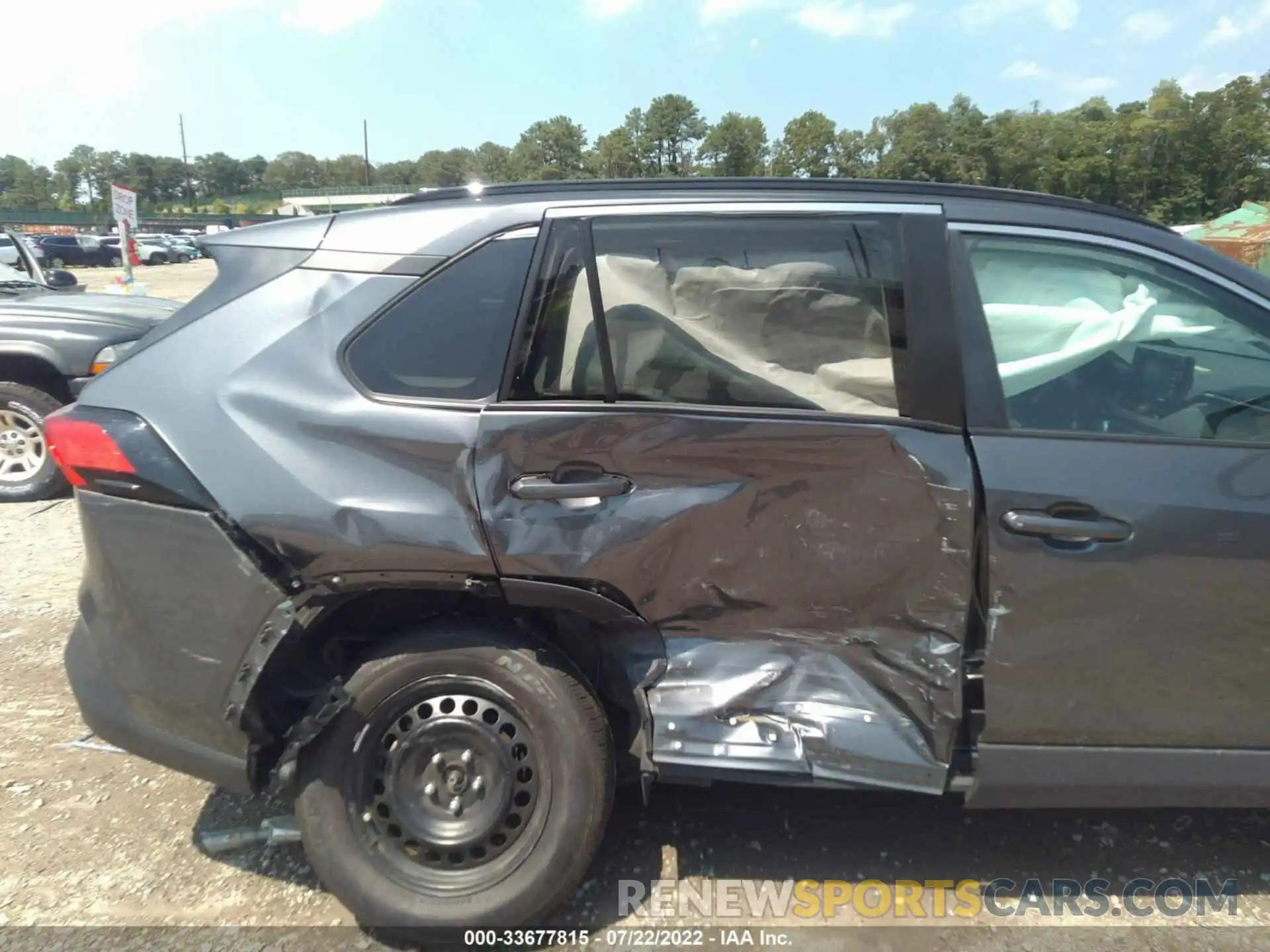 6 Photograph of a damaged car 2T3F1RFV2MC161323 TOYOTA RAV4 2021