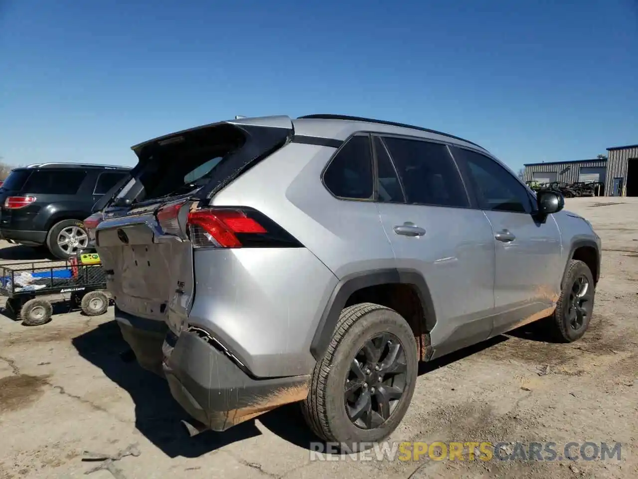 4 Photograph of a damaged car 2T3F1RFV2MC187890 TOYOTA RAV4 2021