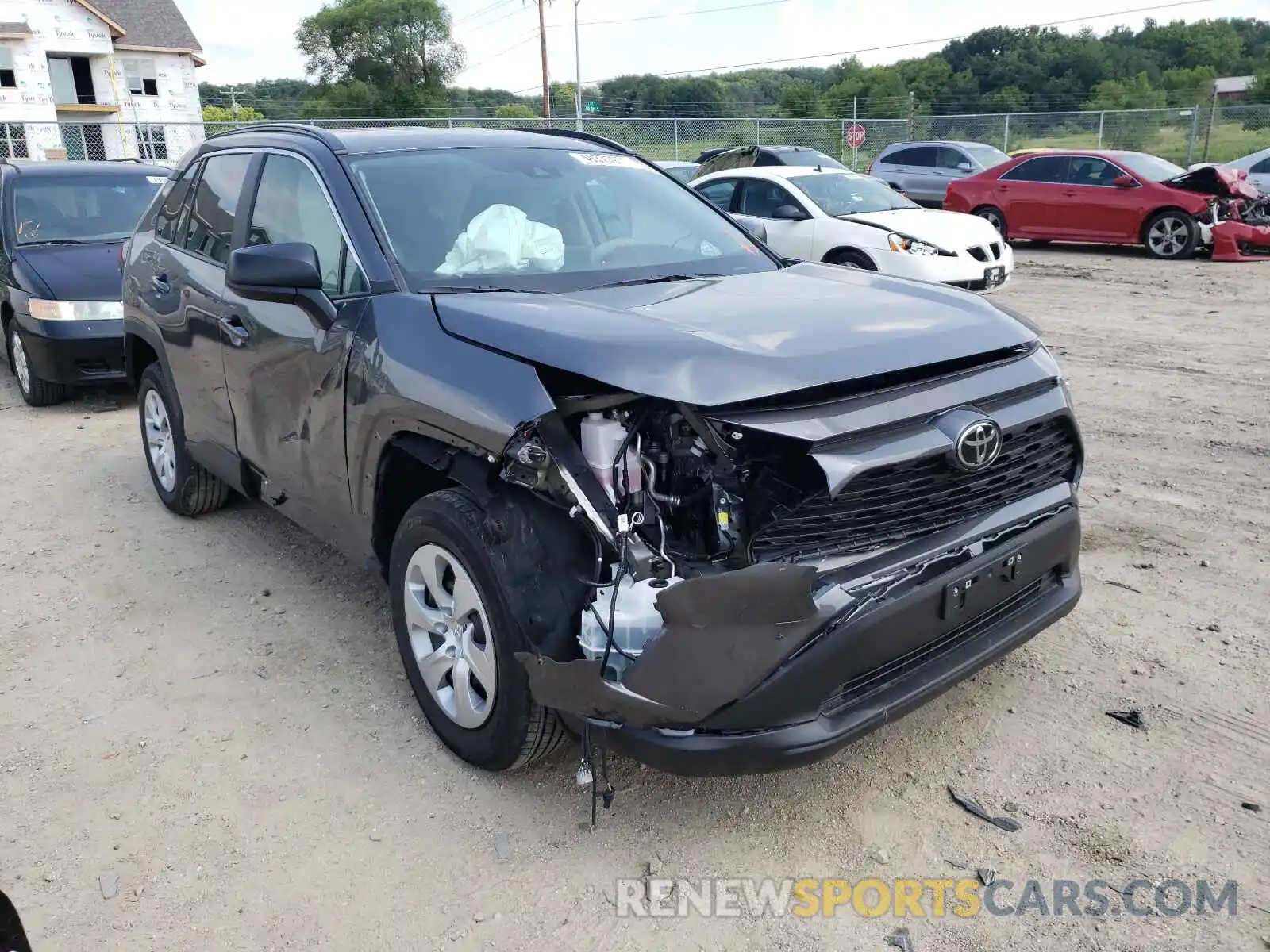 1 Photograph of a damaged car 2T3F1RFV2MC204008 TOYOTA RAV4 2021