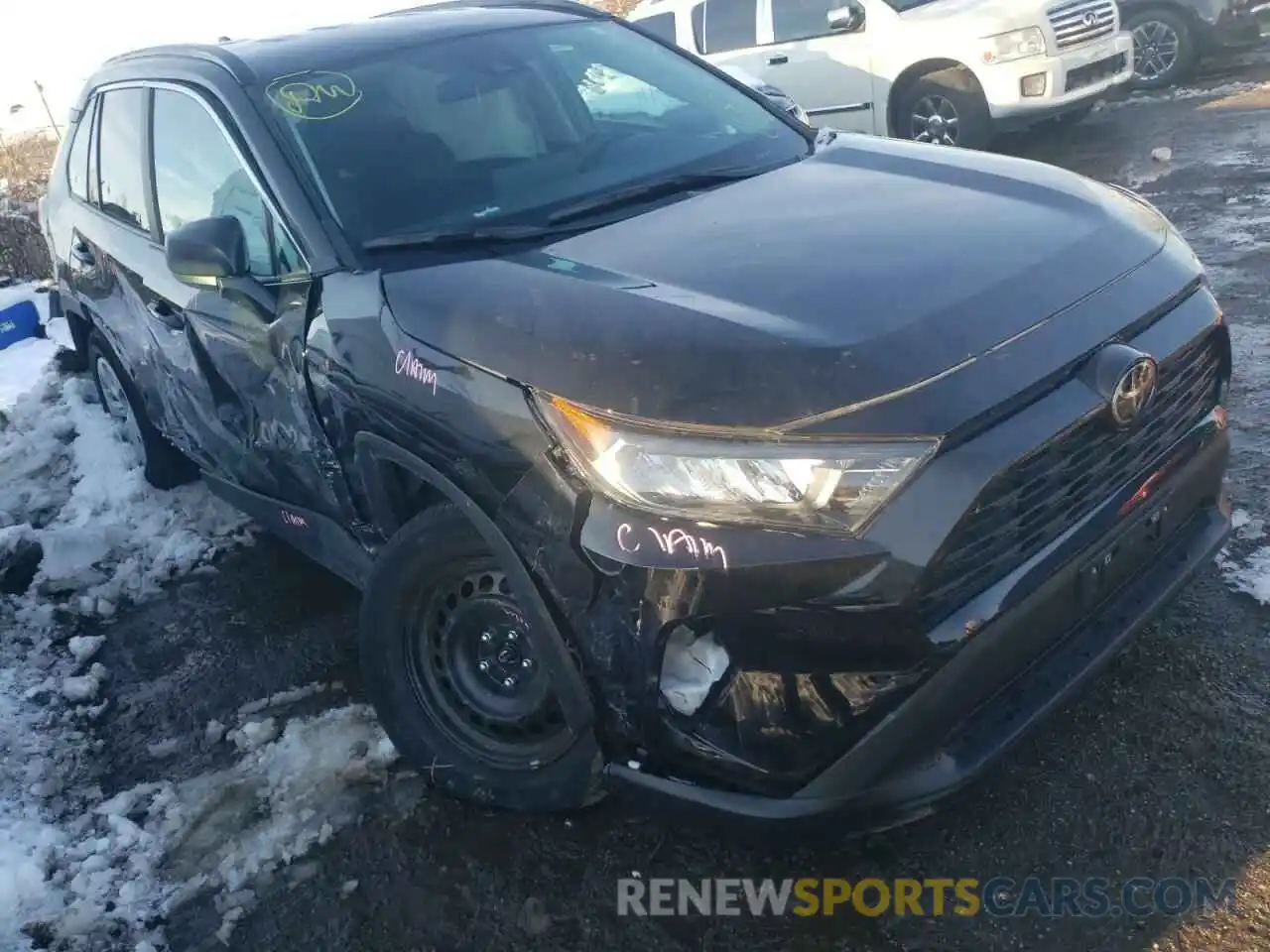 1 Photograph of a damaged car 2T3F1RFV2MC222766 TOYOTA RAV4 2021