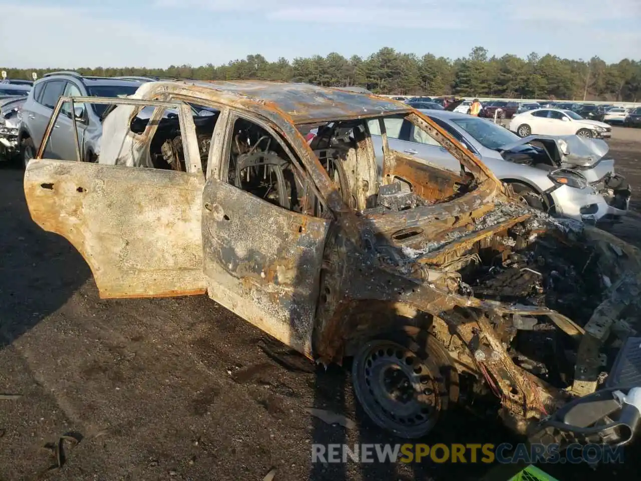 1 Photograph of a damaged car 2T3F1RFV2MC251197 TOYOTA RAV4 2021