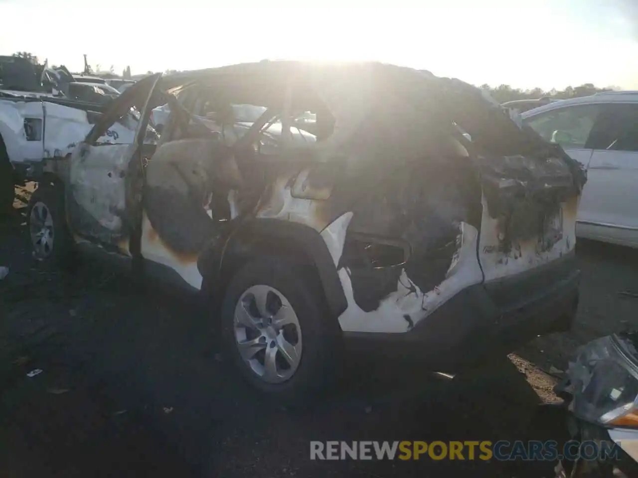 3 Photograph of a damaged car 2T3F1RFV2MC251197 TOYOTA RAV4 2021