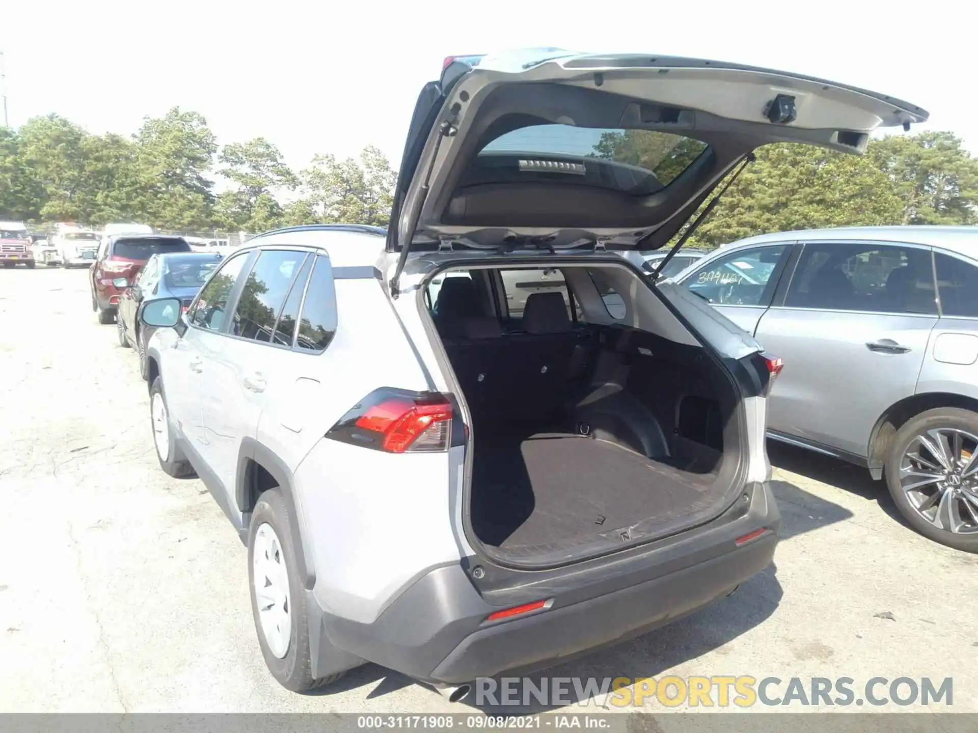 3 Photograph of a damaged car 2T3F1RFV2MW167007 TOYOTA RAV4 2021