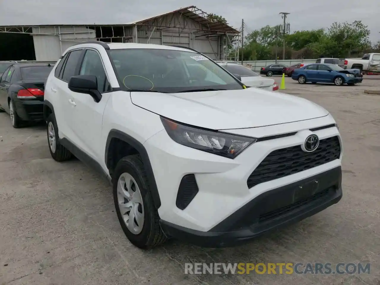 1 Photograph of a damaged car 2T3F1RFV2MW185278 TOYOTA RAV4 2021