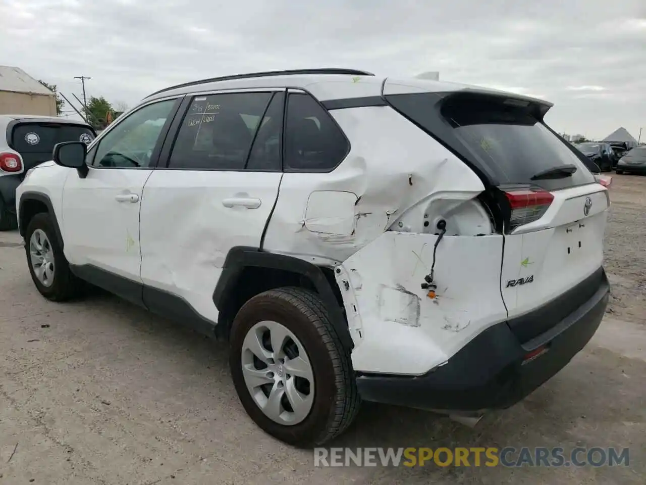 9 Photograph of a damaged car 2T3F1RFV2MW185278 TOYOTA RAV4 2021