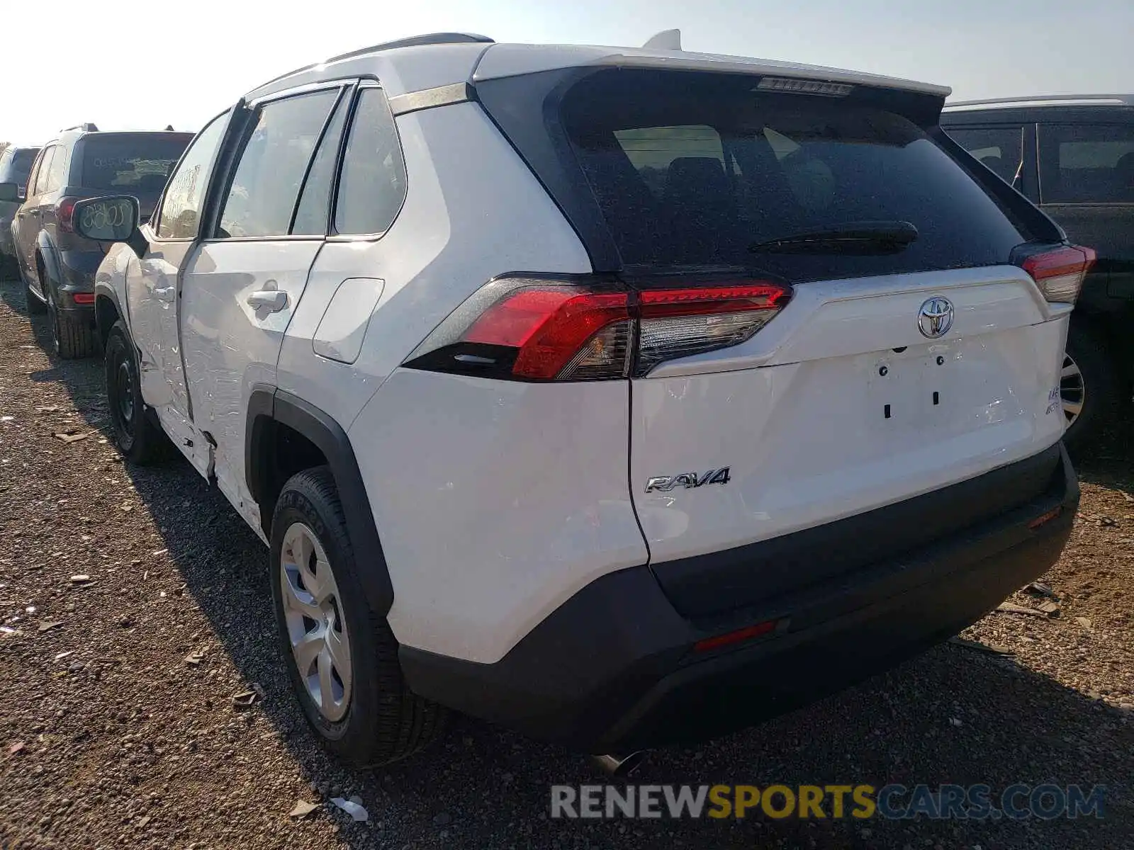 3 Photograph of a damaged car 2T3F1RFV2MW194661 TOYOTA RAV4 2021