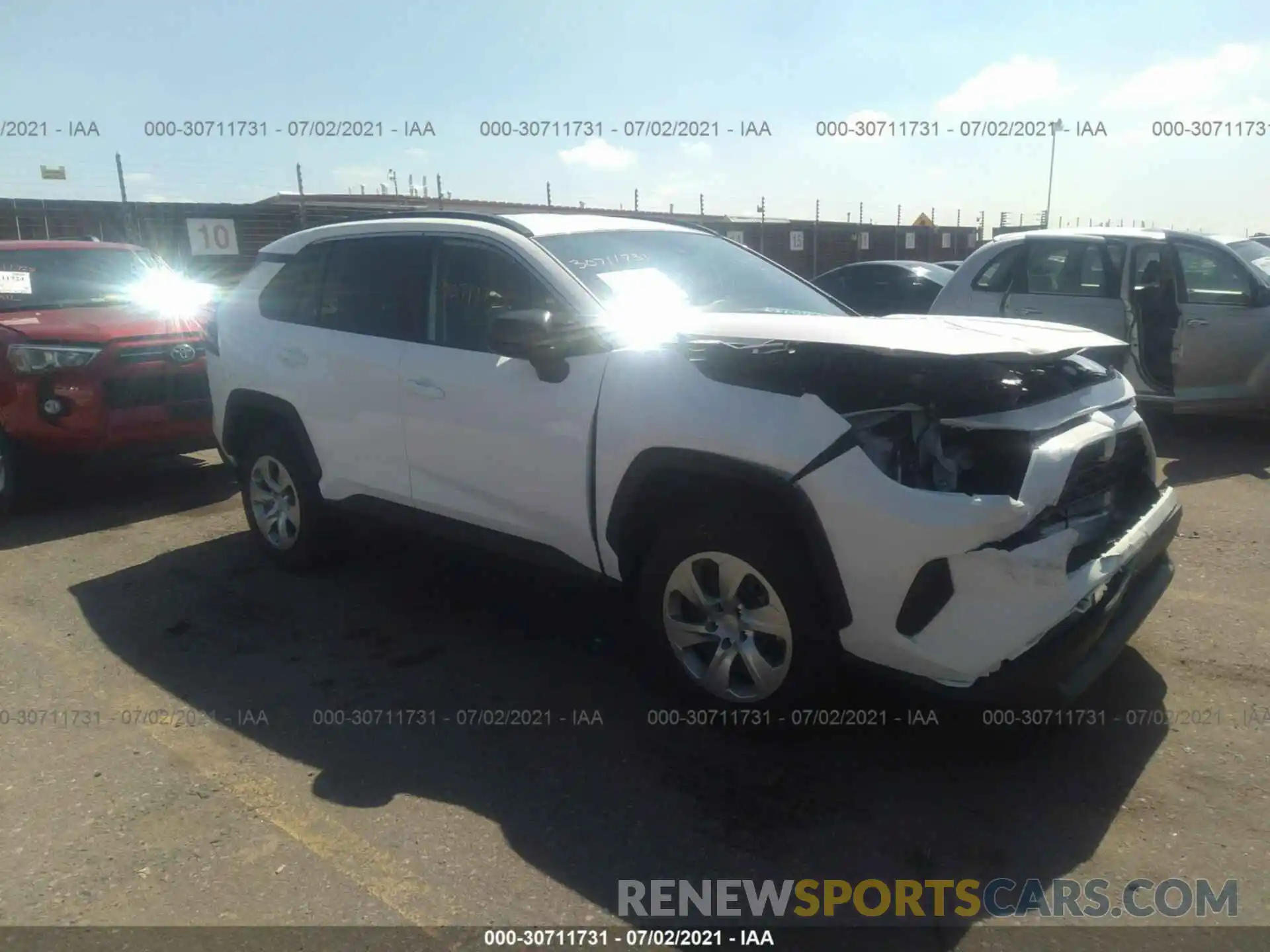 1 Photograph of a damaged car 2T3F1RFV2MW203942 TOYOTA RAV4 2021