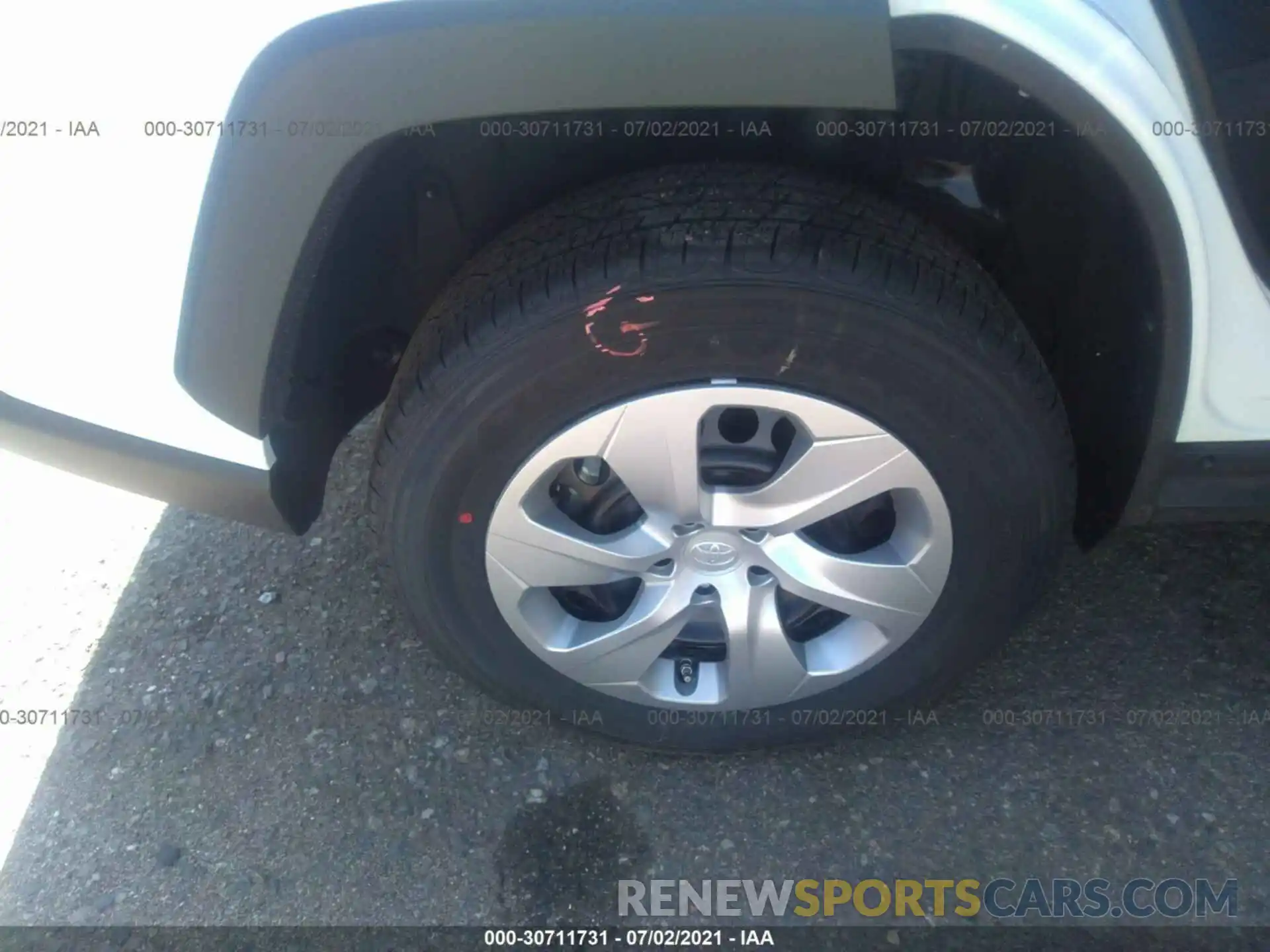 15 Photograph of a damaged car 2T3F1RFV2MW203942 TOYOTA RAV4 2021