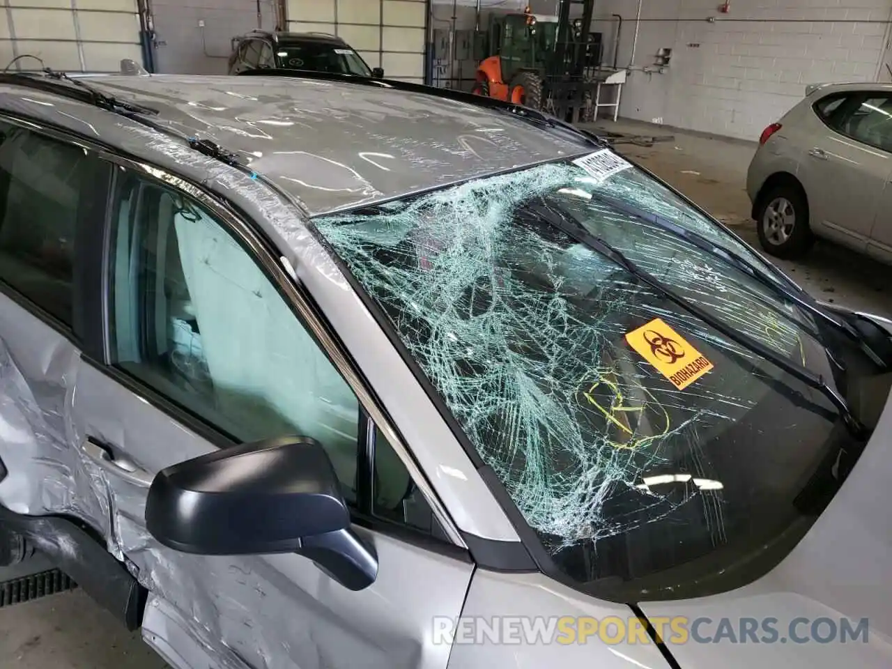 9 Photograph of a damaged car 2T3F1RFV2MW219915 TOYOTA RAV4 2021