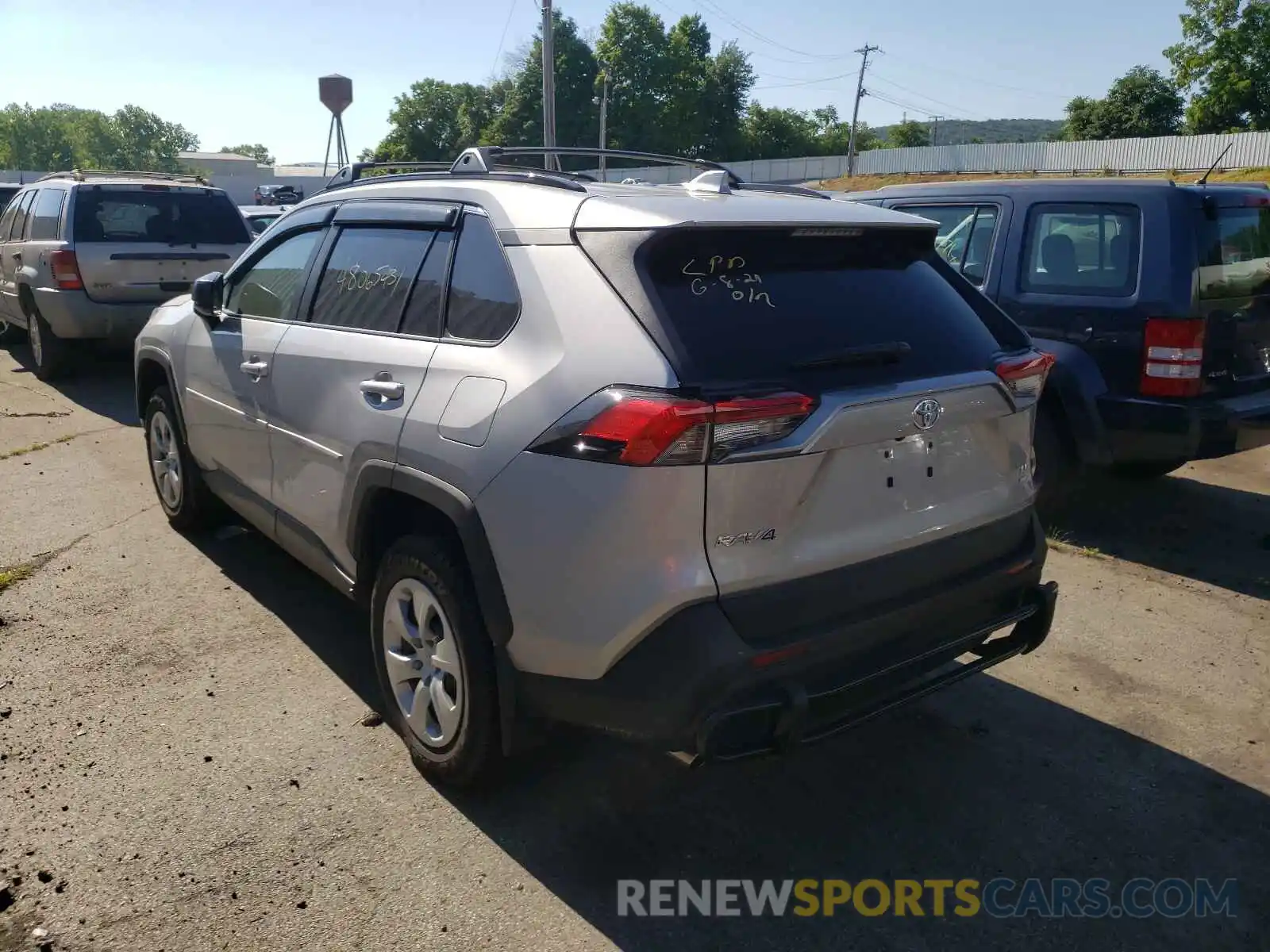 3 Photograph of a damaged car 2T3F1RFV3MC150525 TOYOTA RAV4 2021