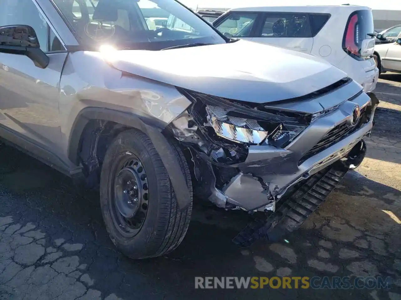 9 Photograph of a damaged car 2T3F1RFV3MC158396 TOYOTA RAV4 2021