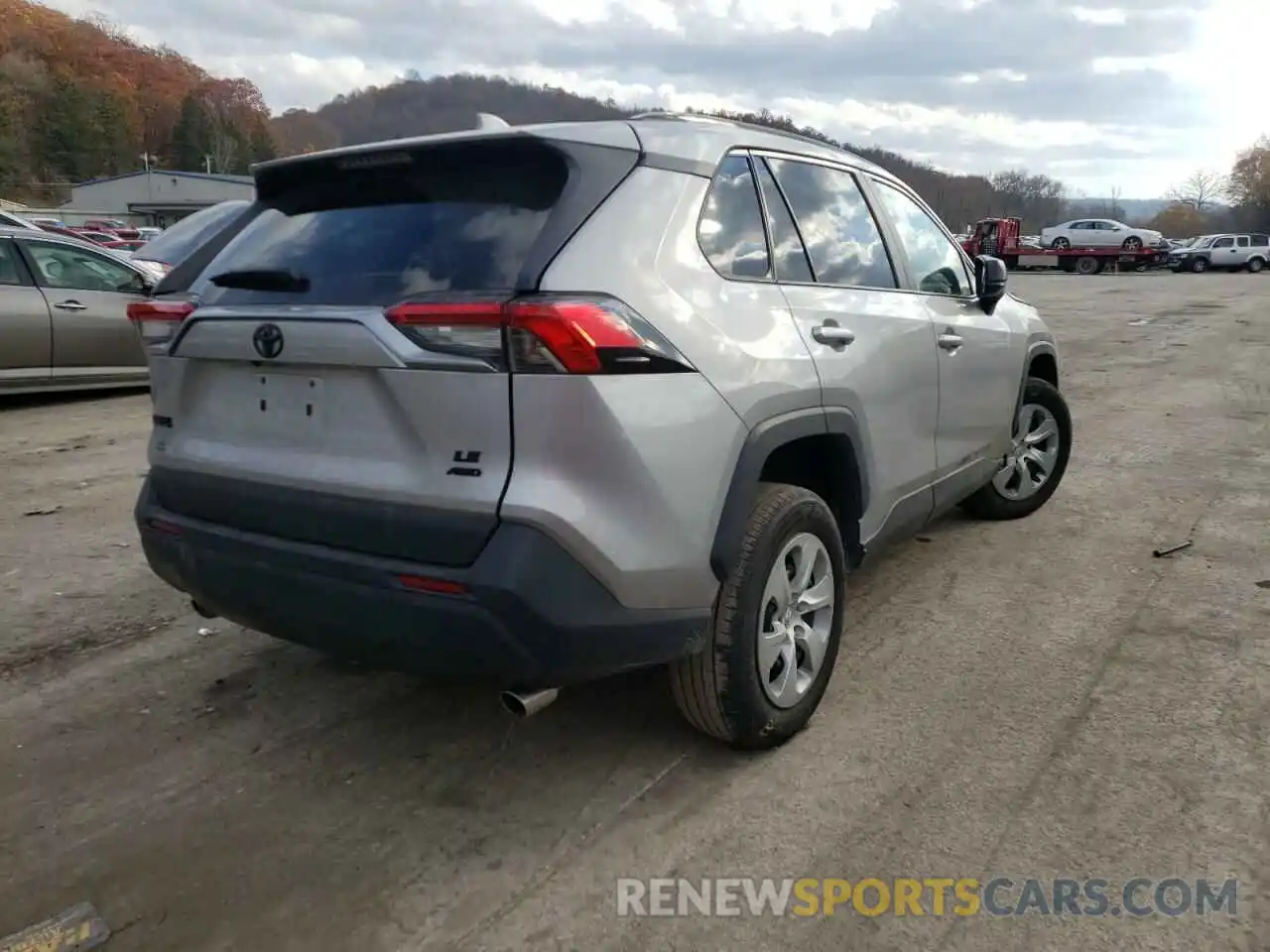 4 Photograph of a damaged car 2T3F1RFV3MC158804 TOYOTA RAV4 2021