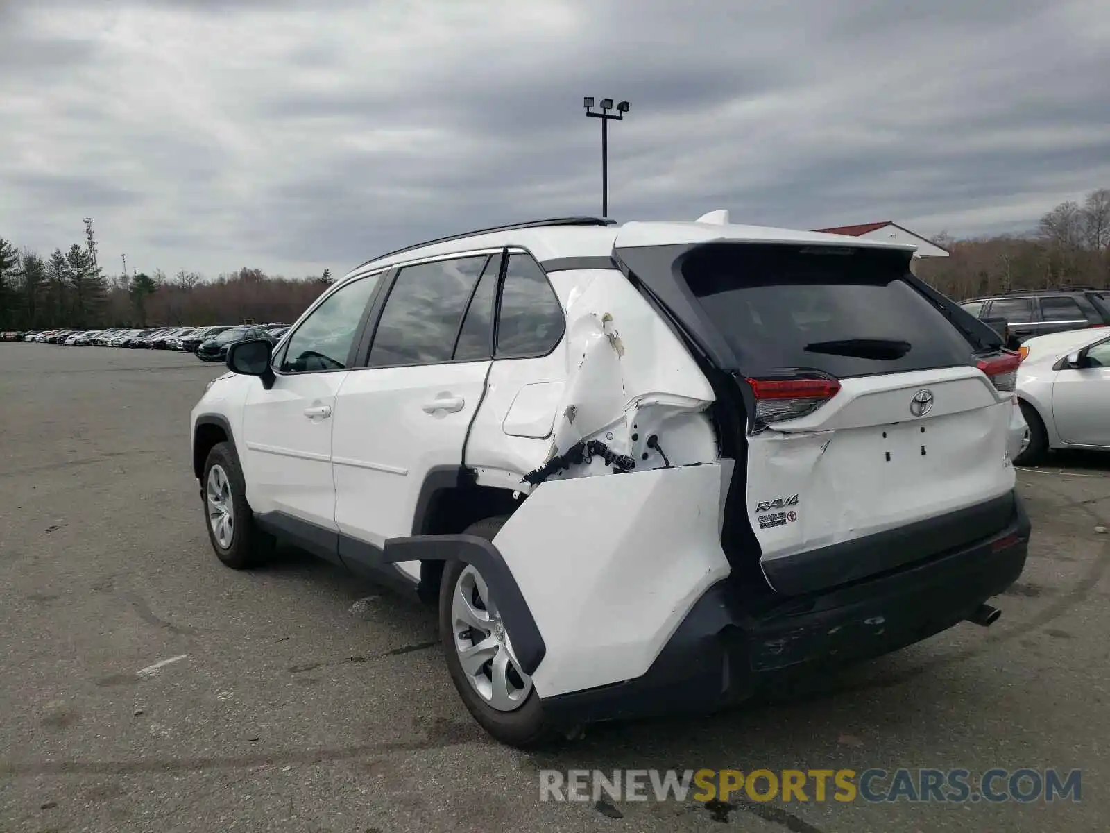 3 Photograph of a damaged car 2T3F1RFV3MC160438 TOYOTA RAV4 2021