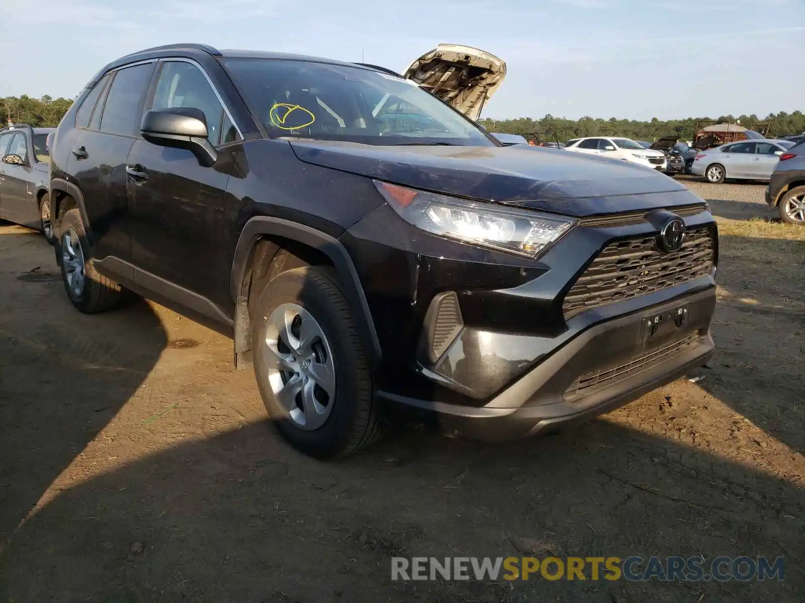 1 Photograph of a damaged car 2T3F1RFV3MC170080 TOYOTA RAV4 2021