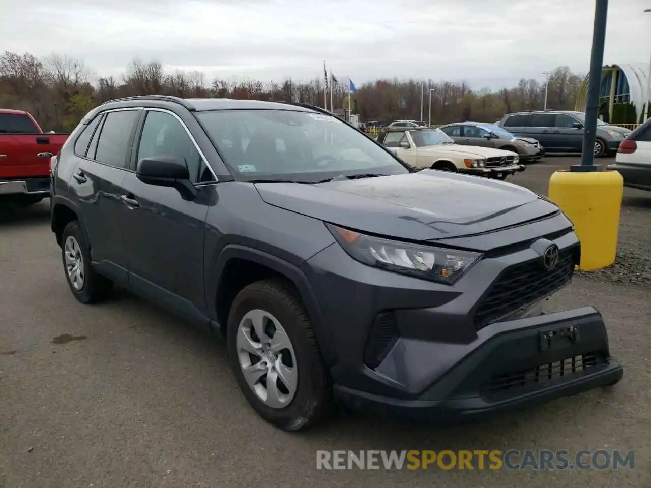 1 Photograph of a damaged car 2T3F1RFV3MC175148 TOYOTA RAV4 2021