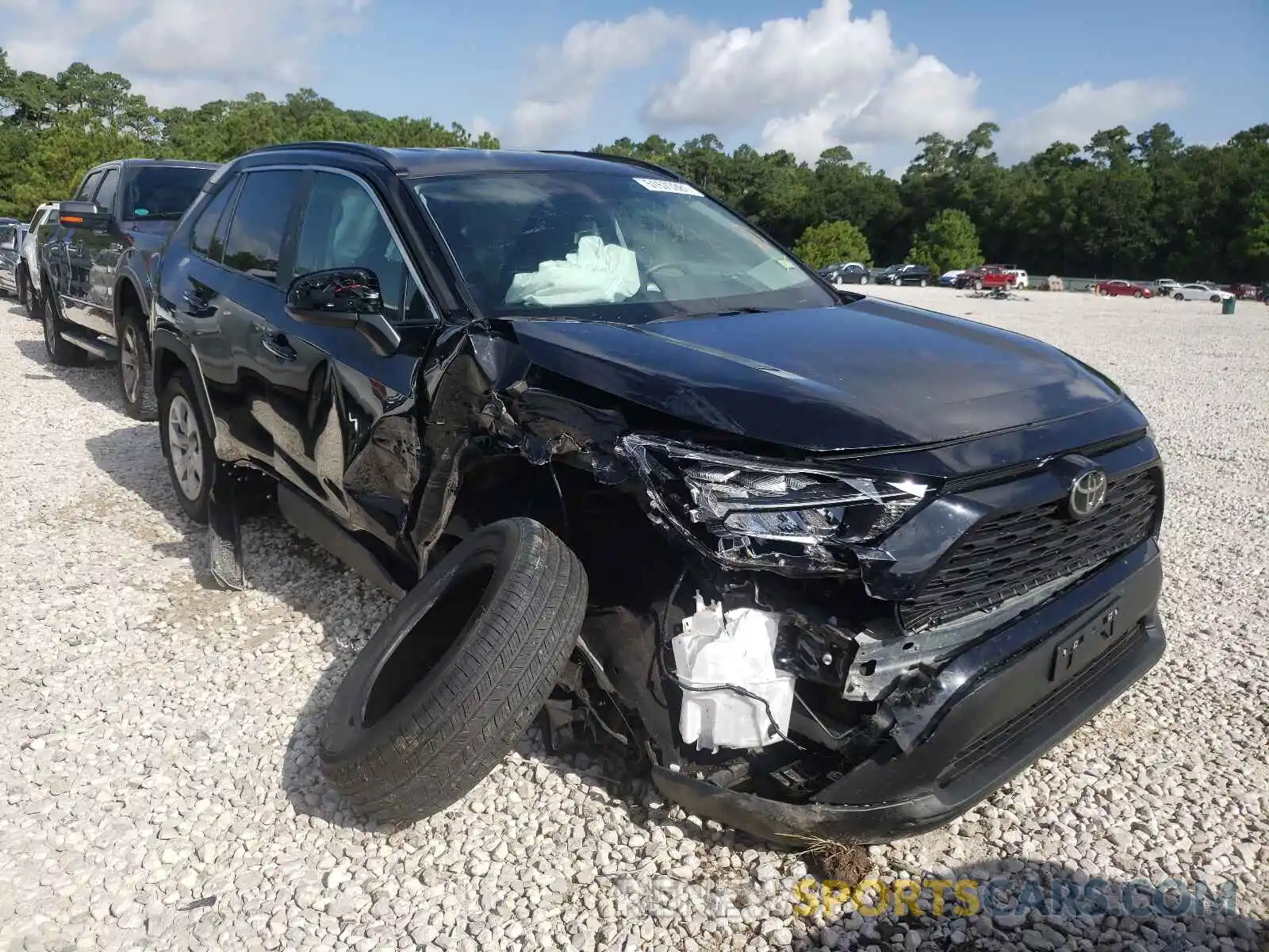 1 Photograph of a damaged car 2T3F1RFV3MC185579 TOYOTA RAV4 2021