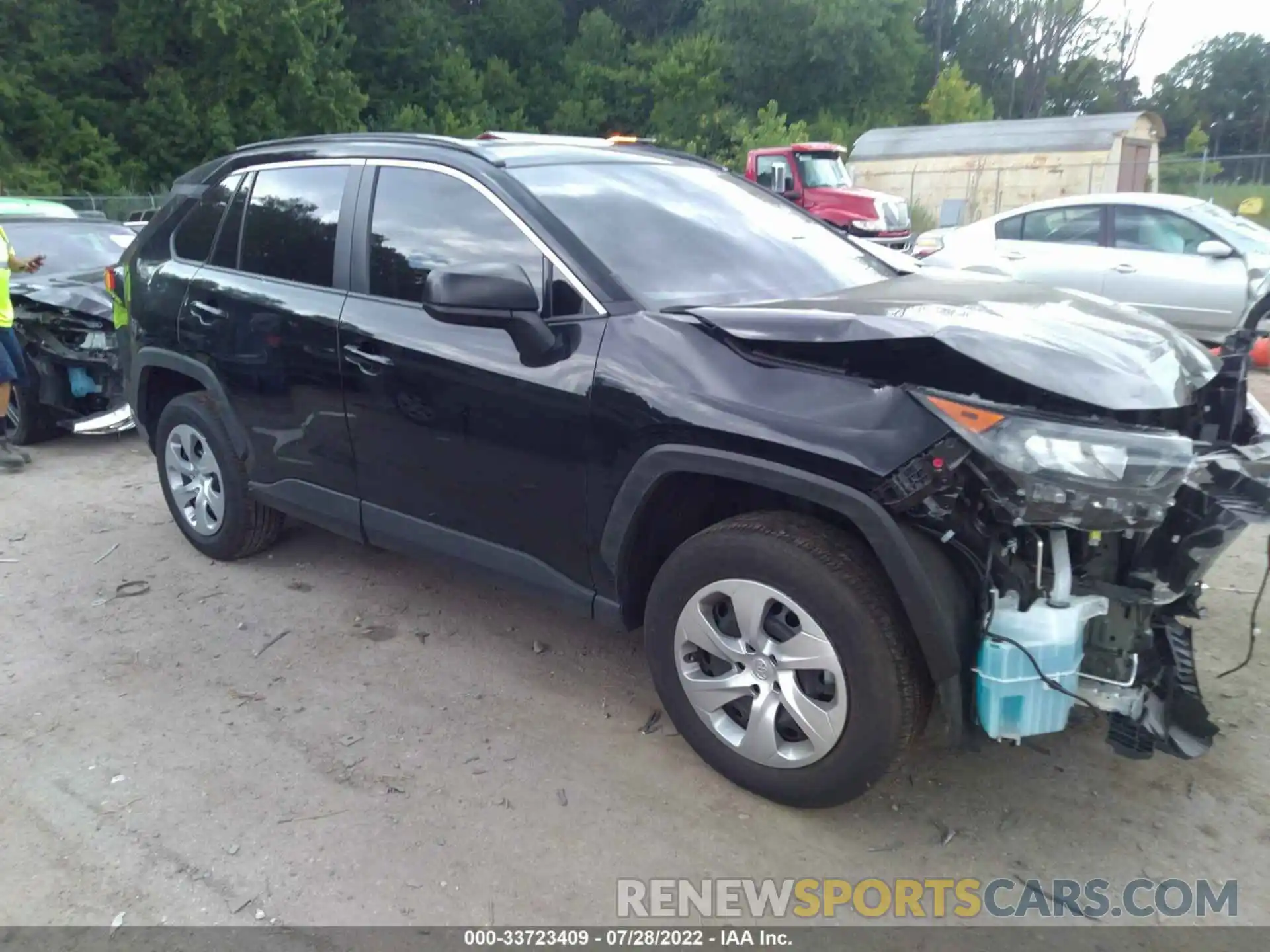 1 Photograph of a damaged car 2T3F1RFV3MC250480 TOYOTA RAV4 2021