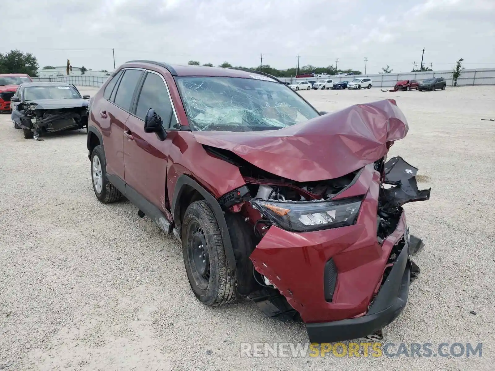 1 Photograph of a damaged car 2T3F1RFV3MW166240 TOYOTA RAV4 2021