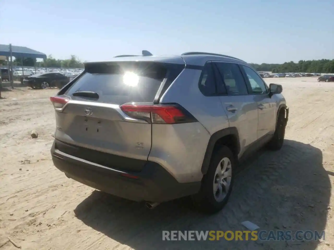 4 Photograph of a damaged car 2T3F1RFV3MW187055 TOYOTA RAV4 2021