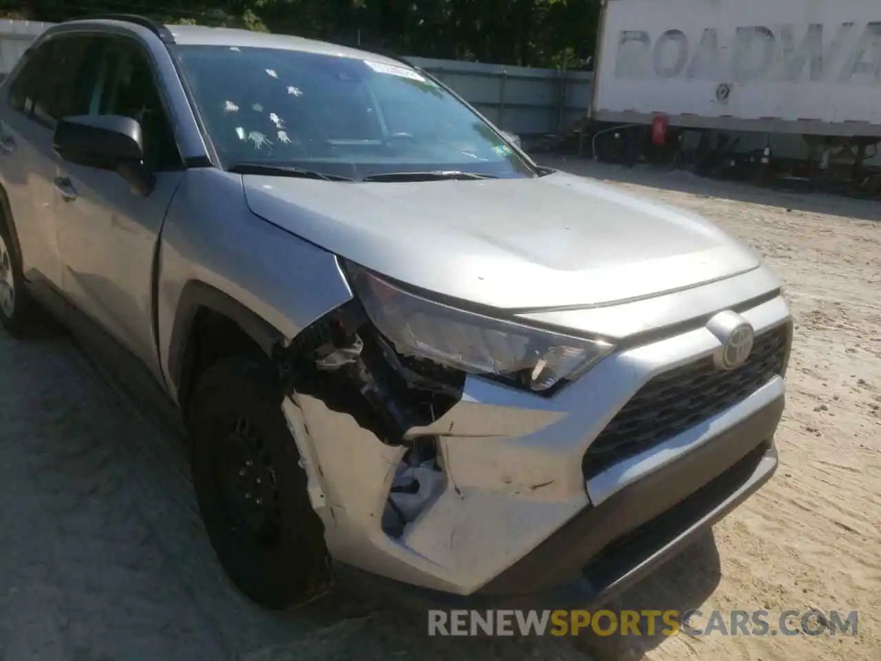 9 Photograph of a damaged car 2T3F1RFV3MW187055 TOYOTA RAV4 2021