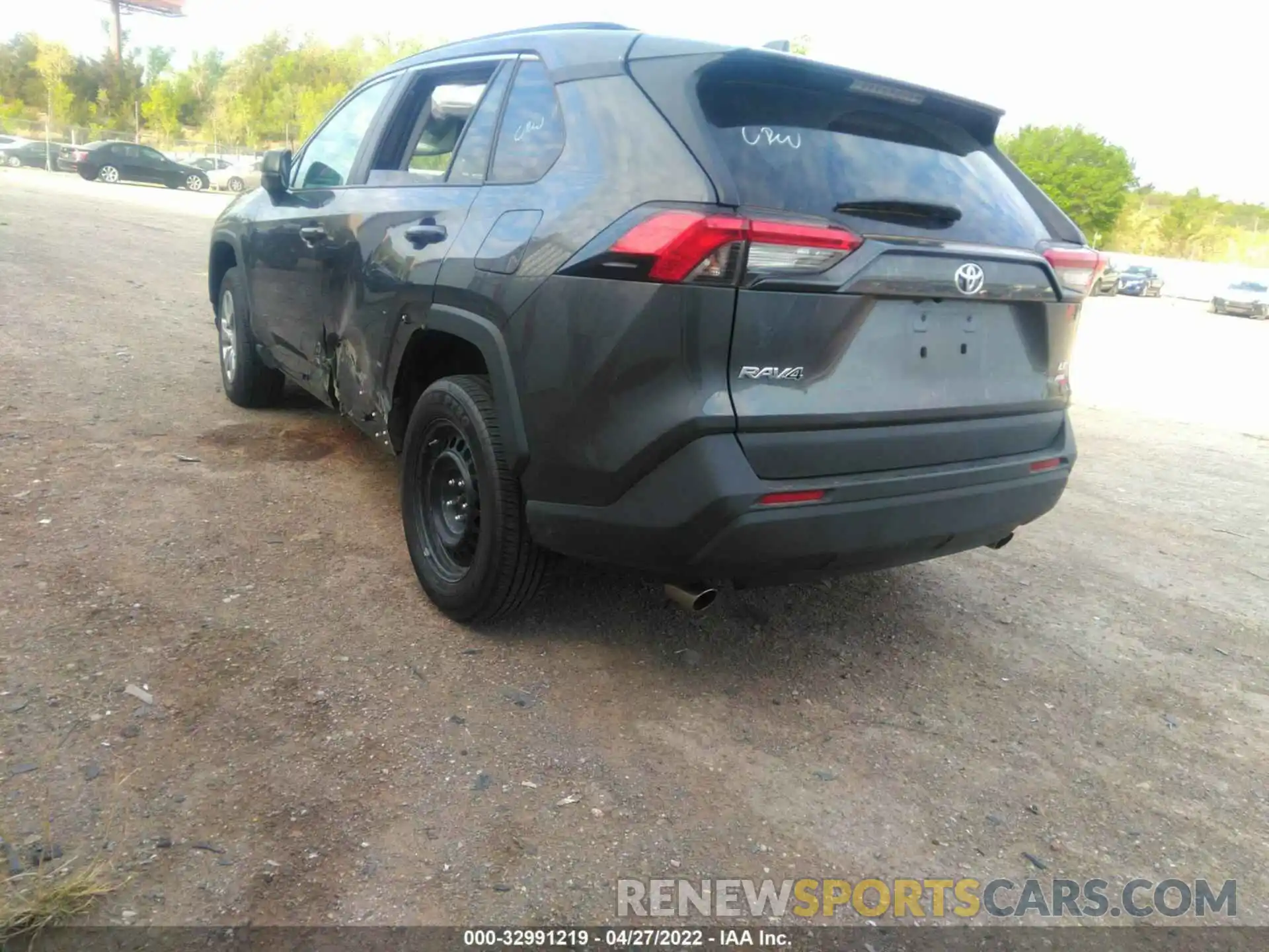 3 Photograph of a damaged car 2T3F1RFV3MW208339 TOYOTA RAV4 2021