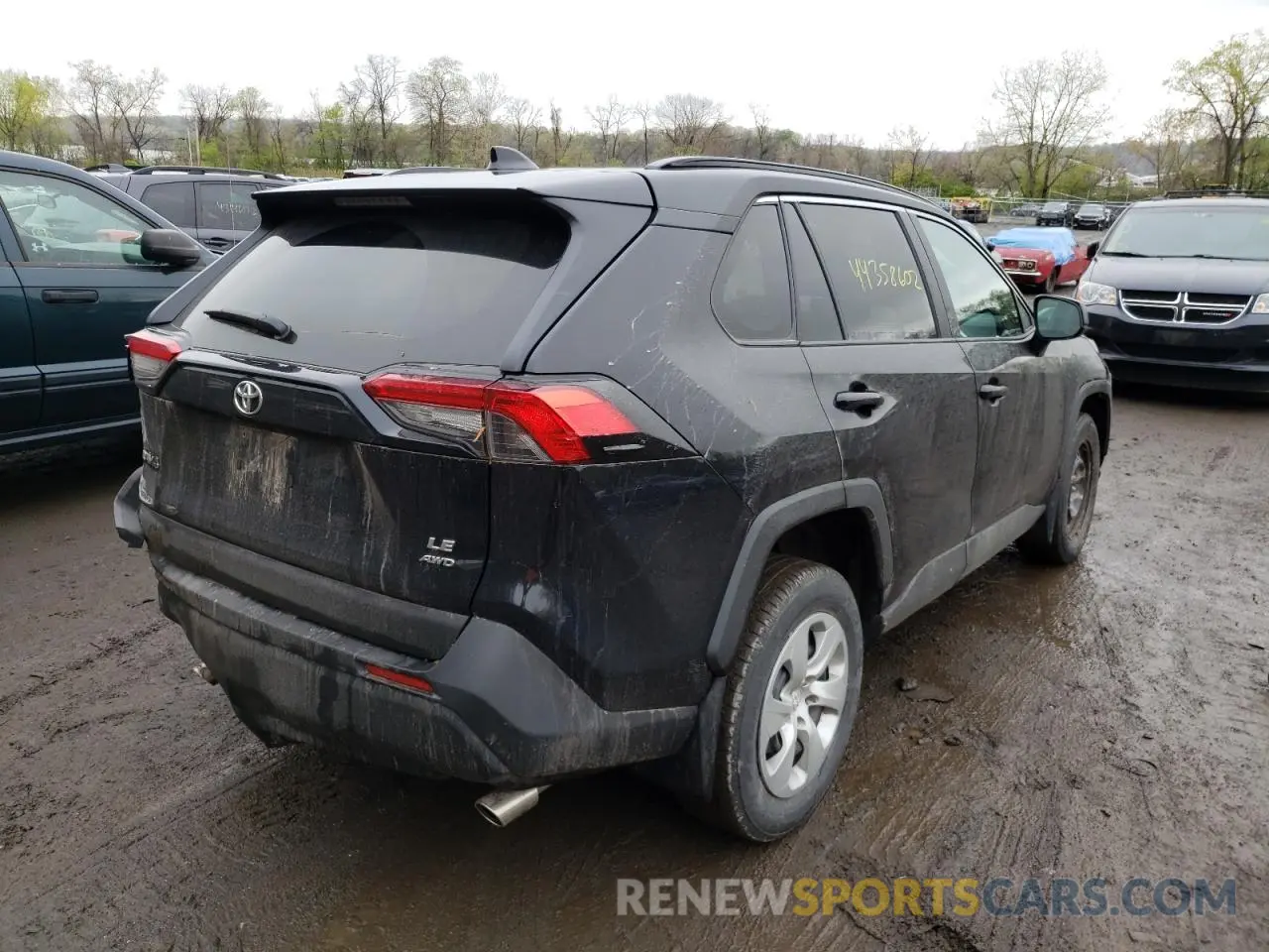 4 Photograph of a damaged car 2T3F1RFV4MC159170 TOYOTA RAV4 2021